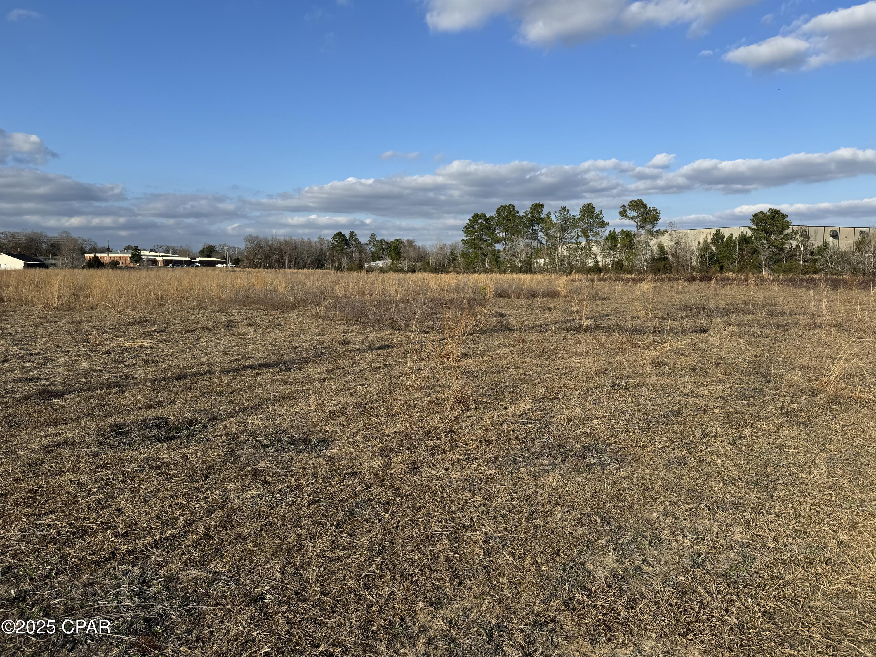 Image 4 For 000 Commerce Avenue