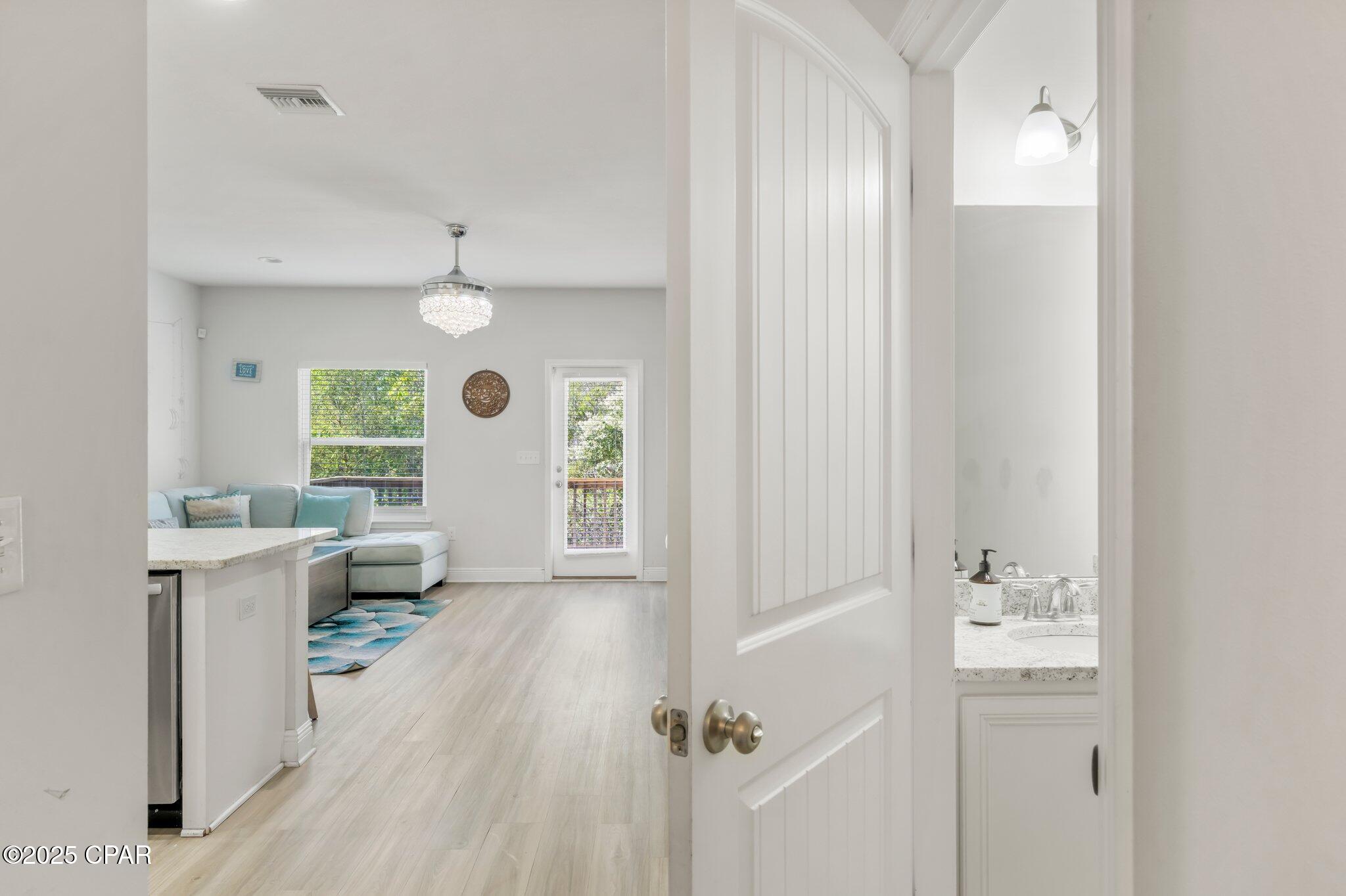 Image 7 For 1885 Pointe Drive