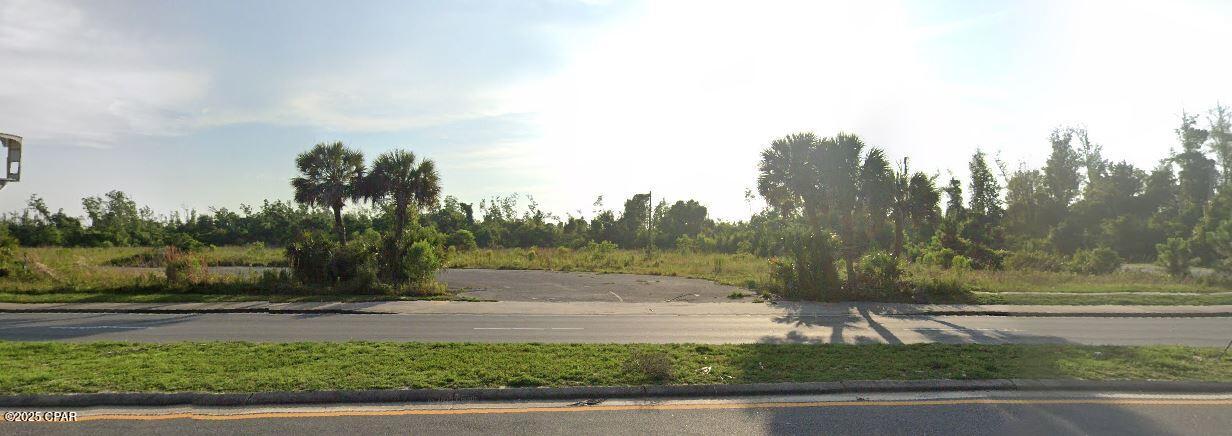1023 N Tyndall Parkway, Panama City, FL 32404