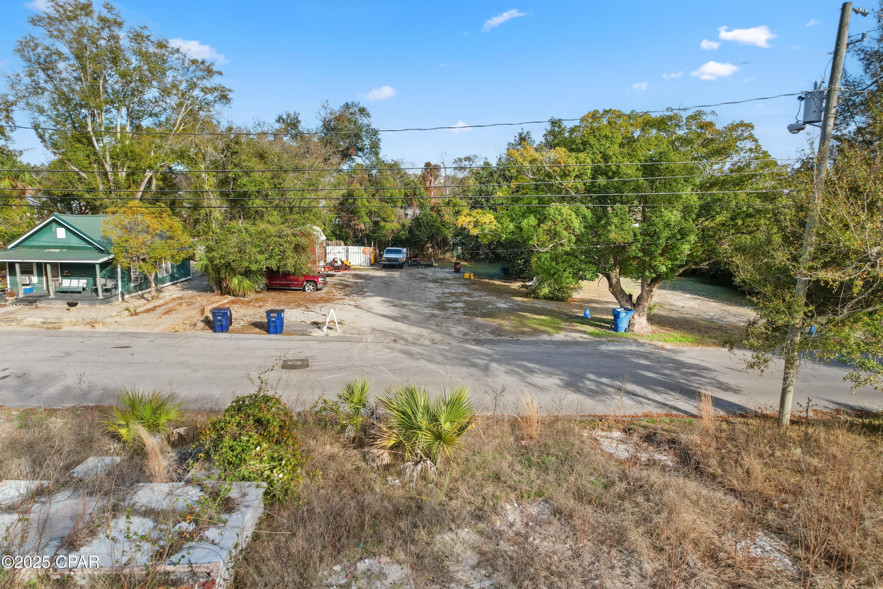 Image 3 For 630 Harmon Avenue