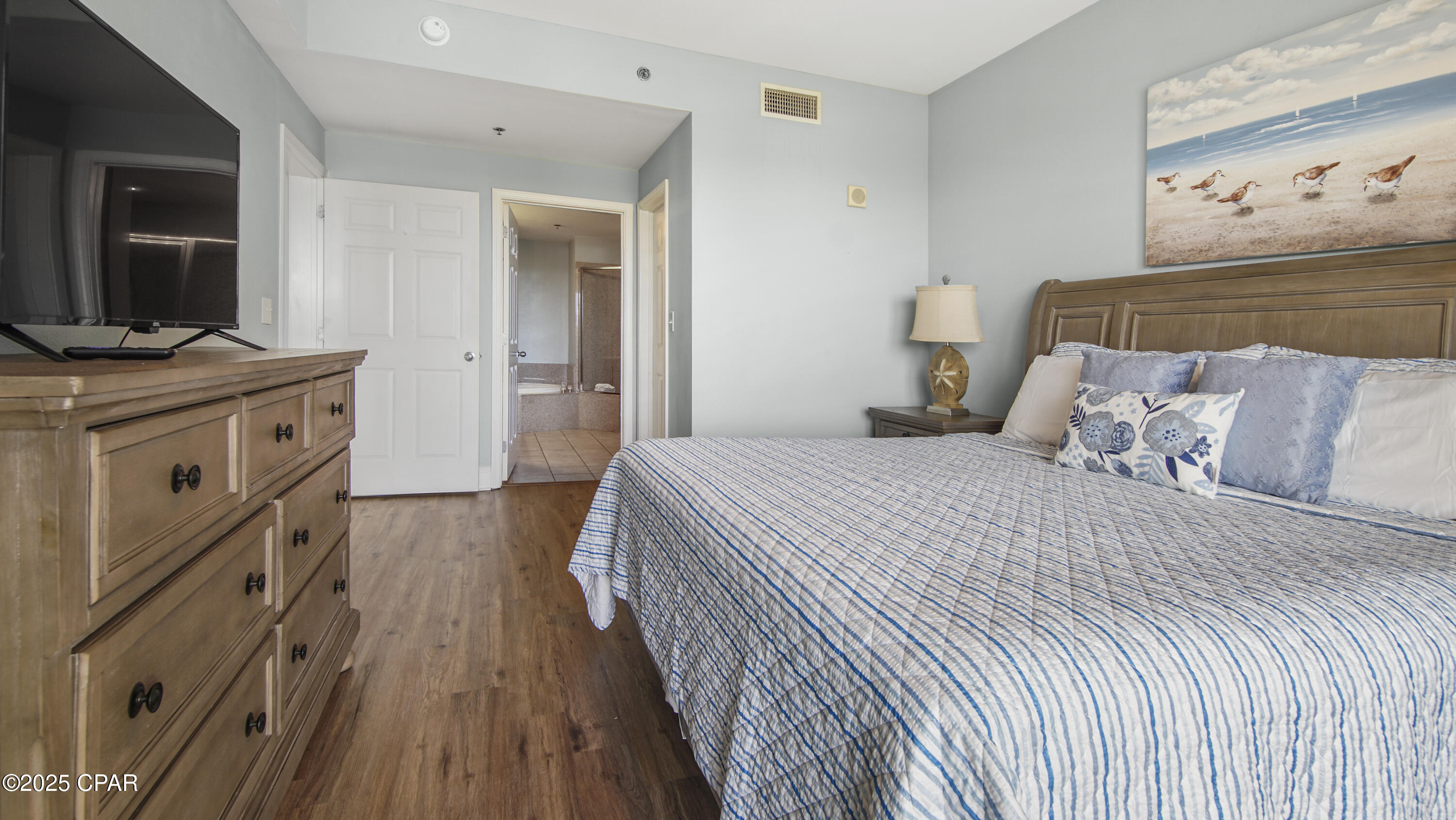 Image 22 For 9860 Thomas Drive 101