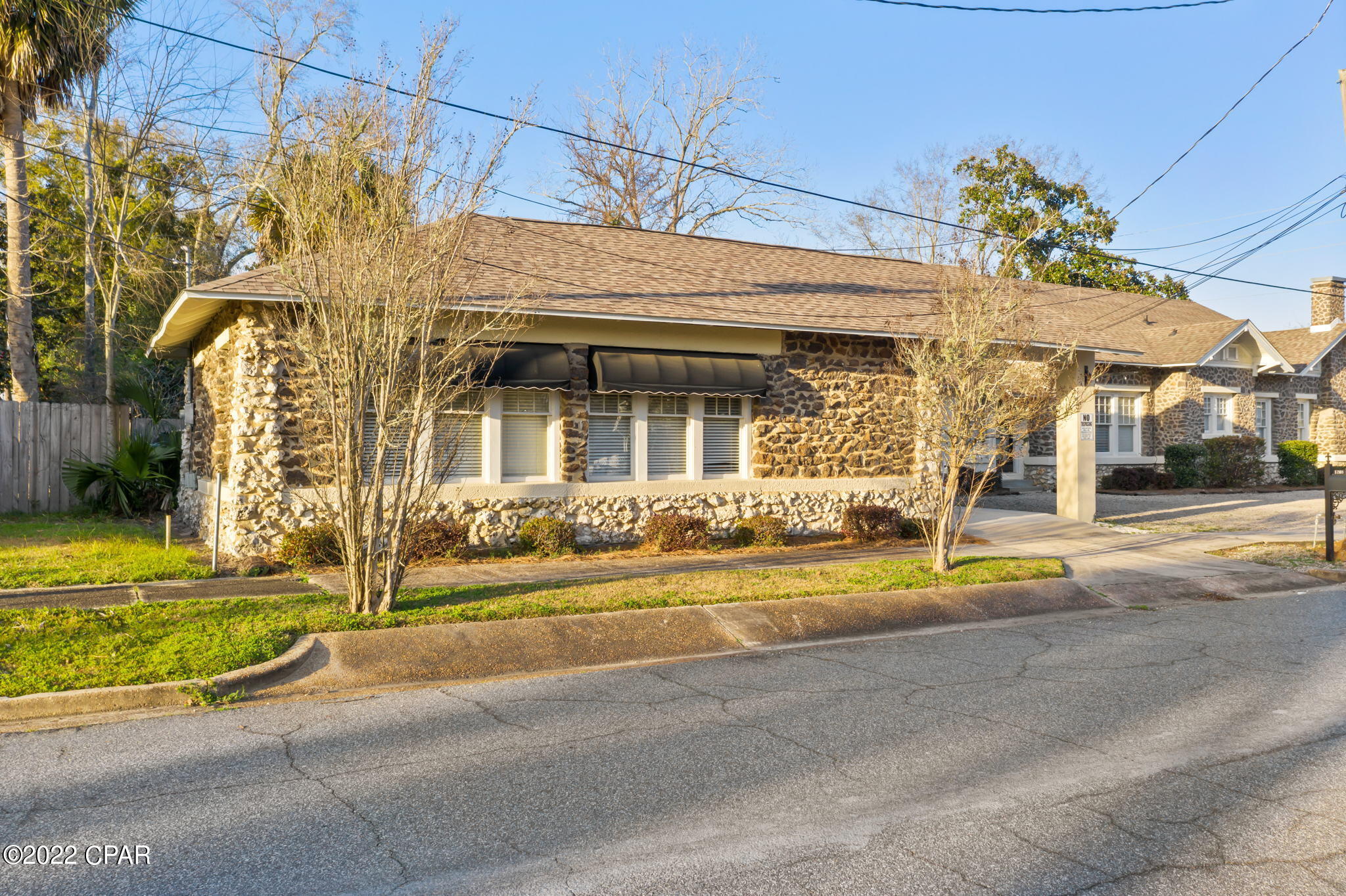 Image 22 For 896 Main Street