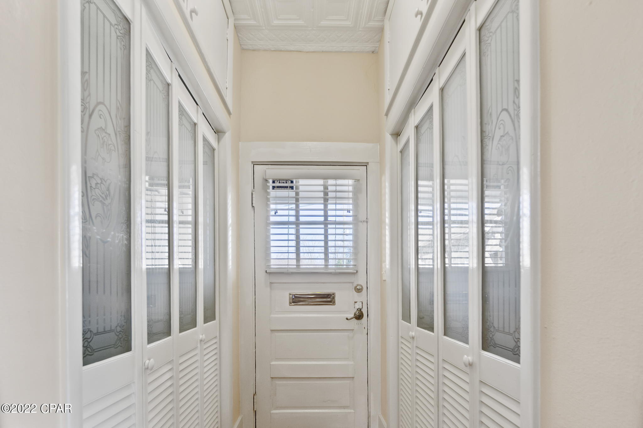 Image 23 For 896 Main Street