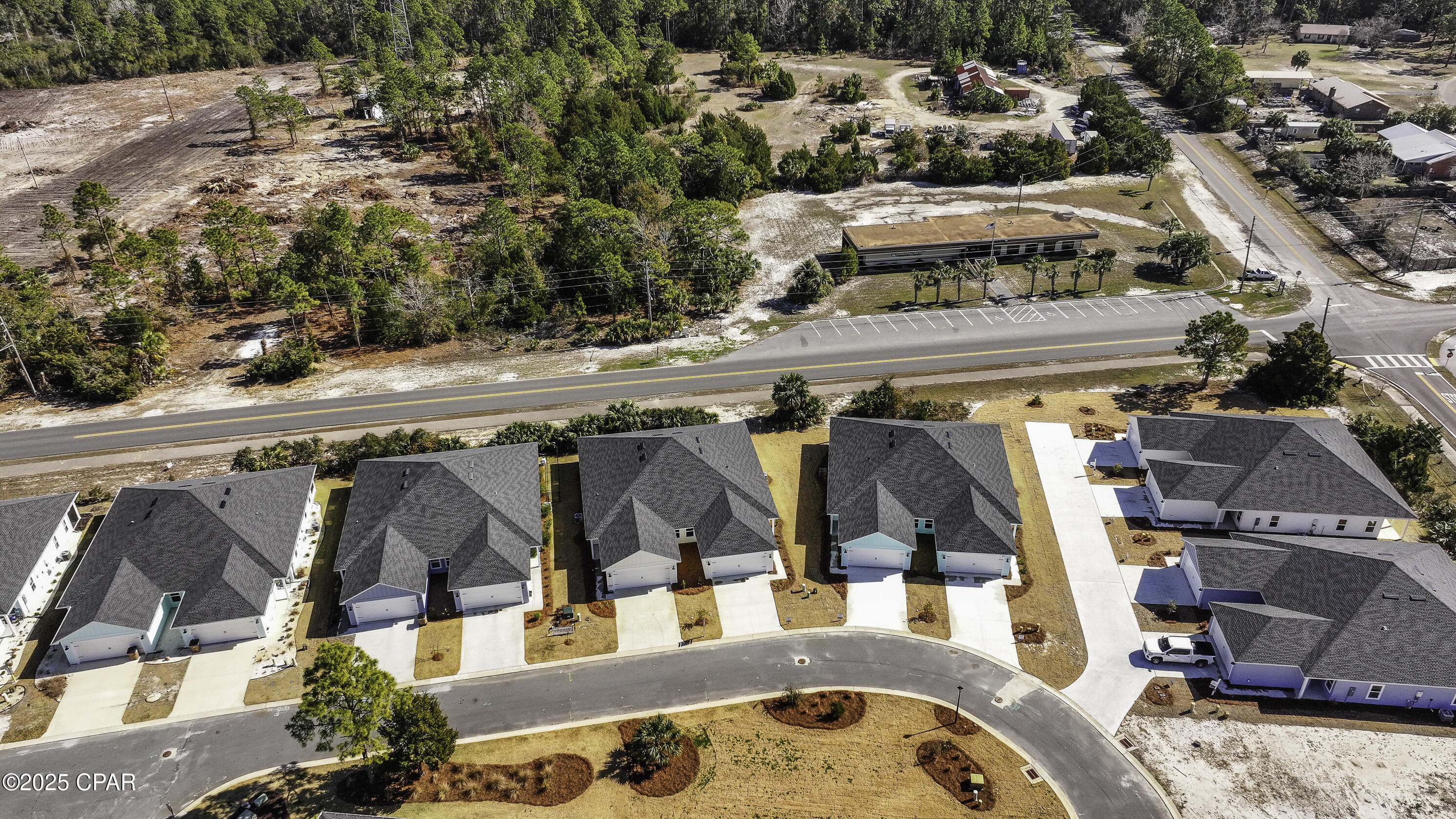 Image 3 For 229 Mosaic Drive 44