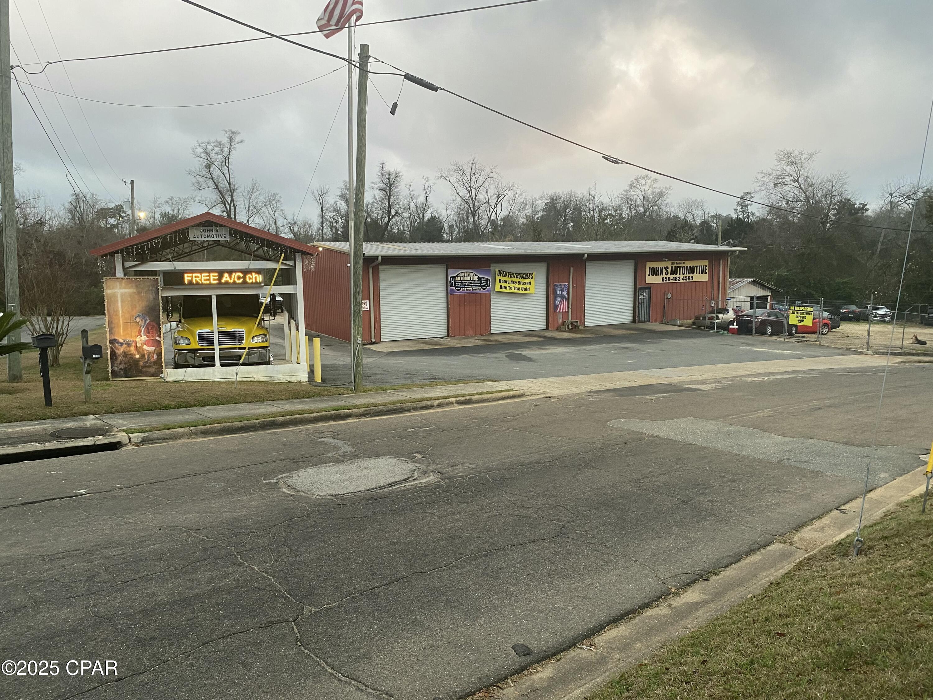 Image 1 For 2900 Borden  