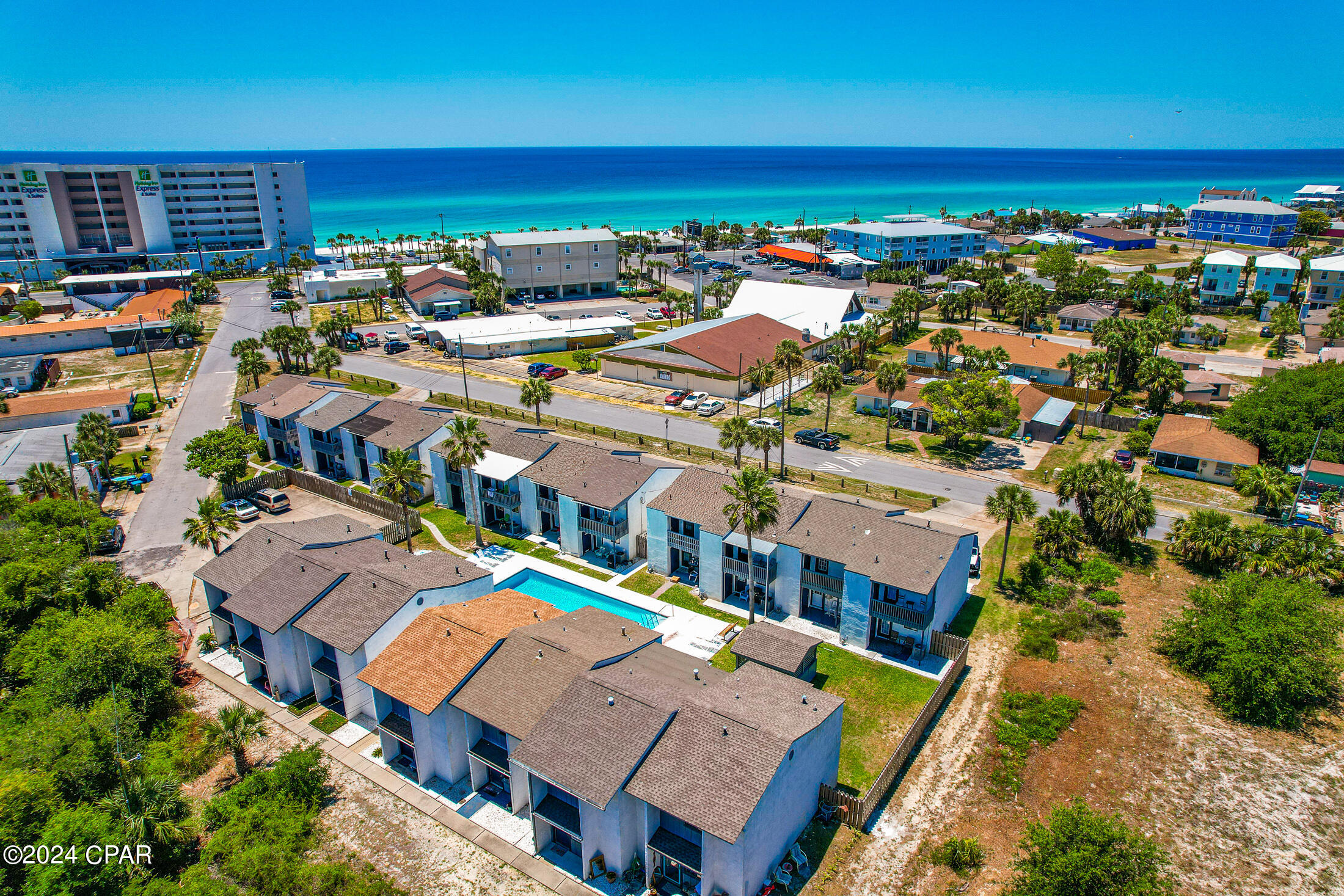 Image 17 For 630 Laurel Court