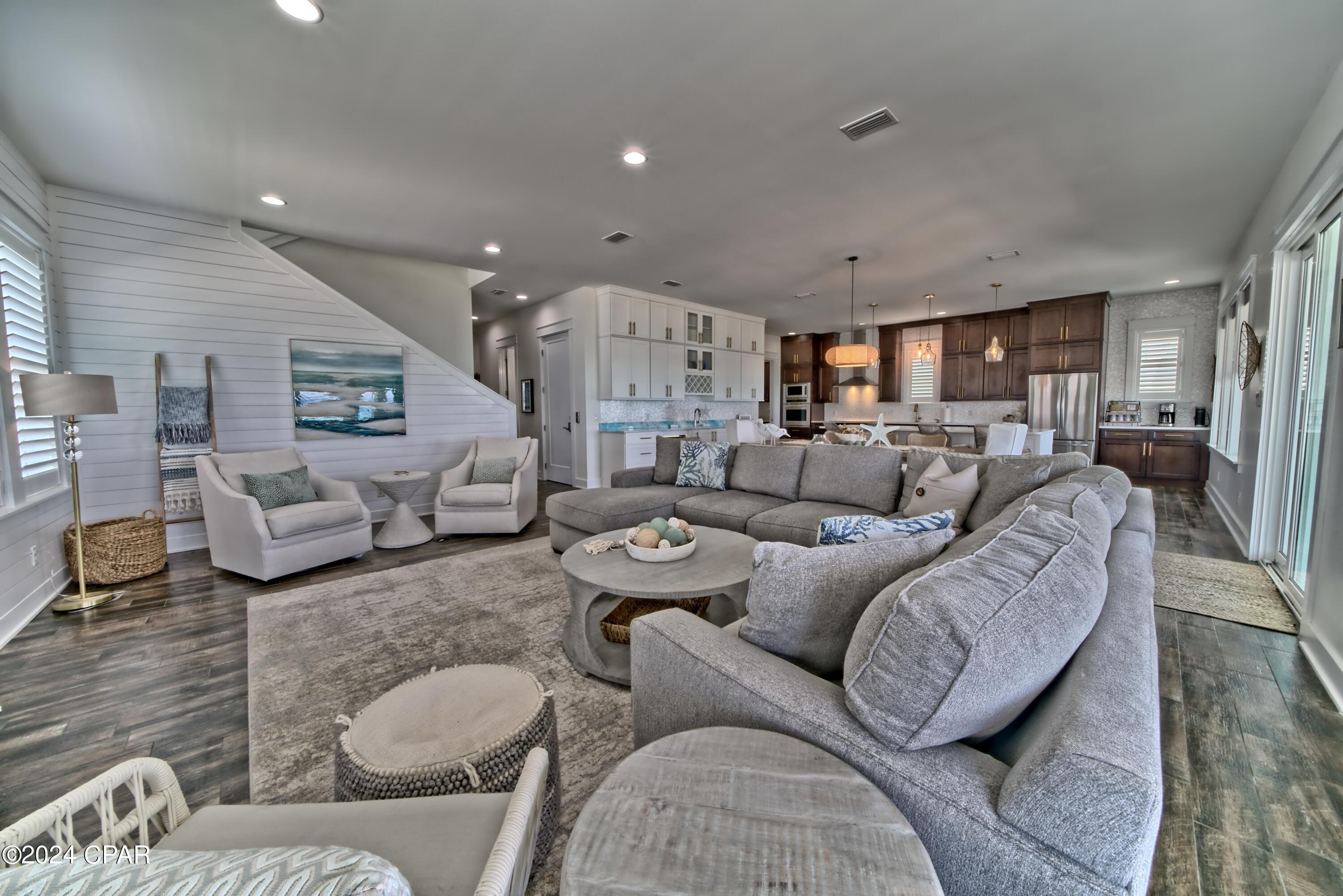 Image 12 For 21222 Front Beach Road