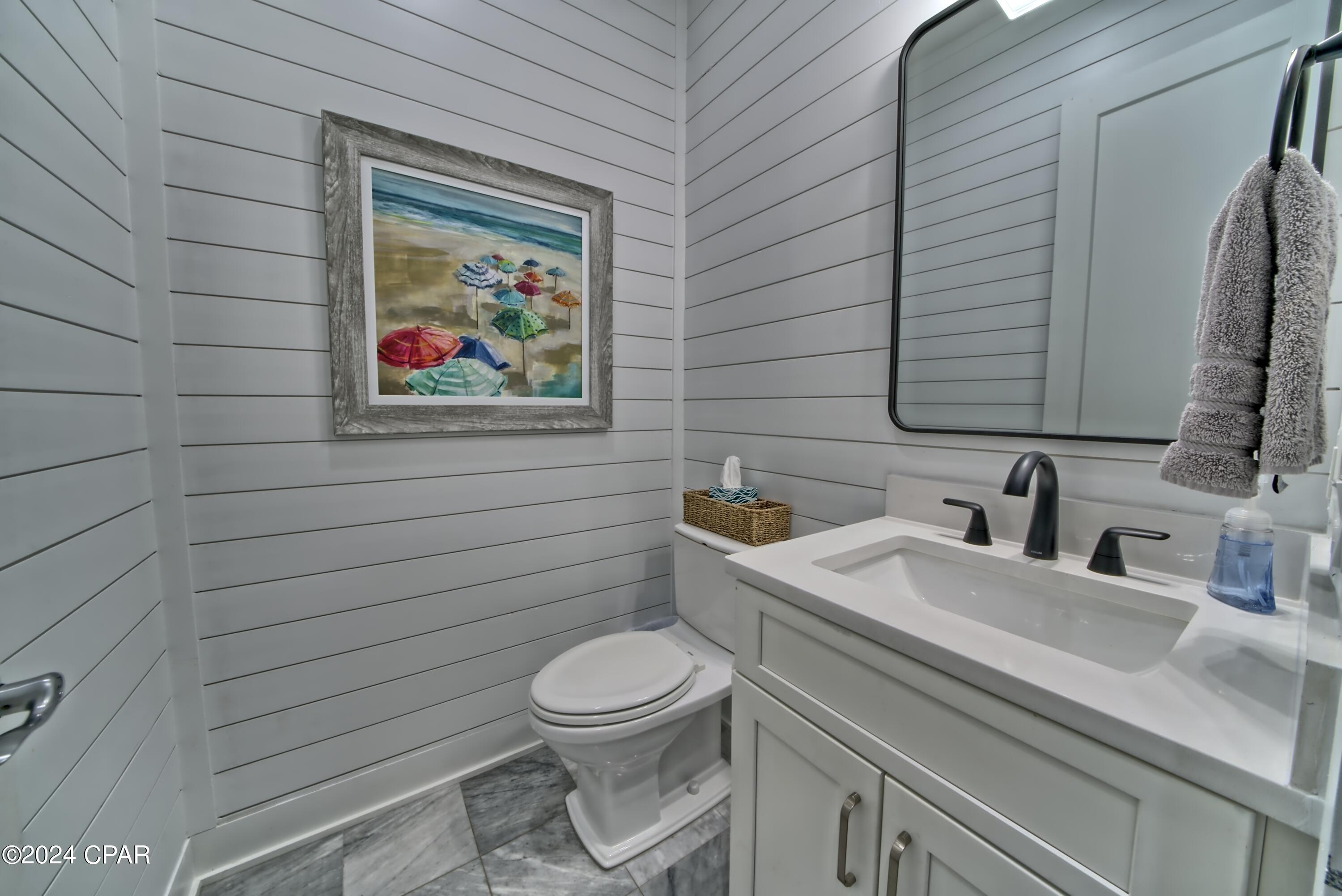 Image 36 For 21222 Front Beach Road