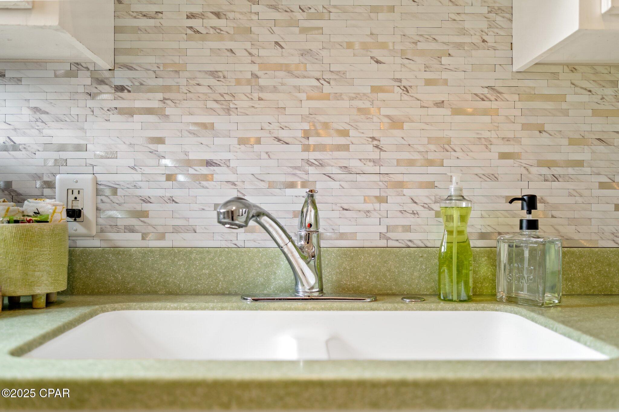 Image 10 For 204 Bonita Circle F