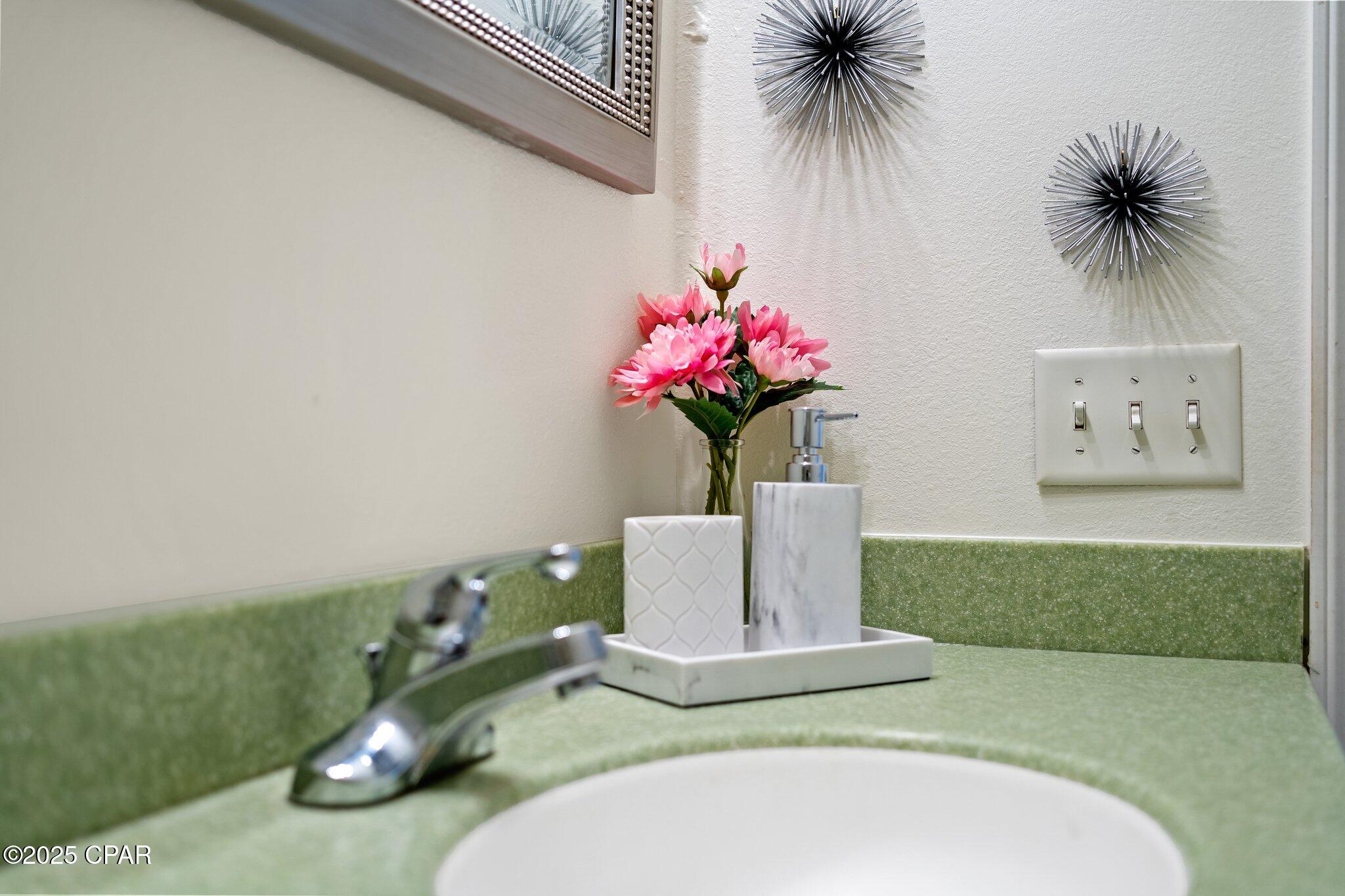 Image 21 For 204 Bonita Circle F