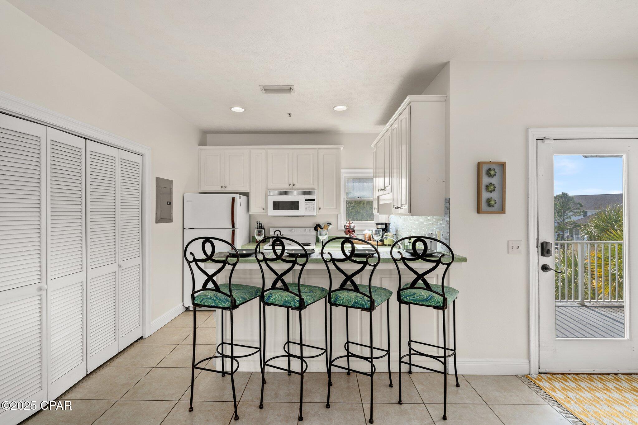 Image 7 For 204 Bonita Circle F