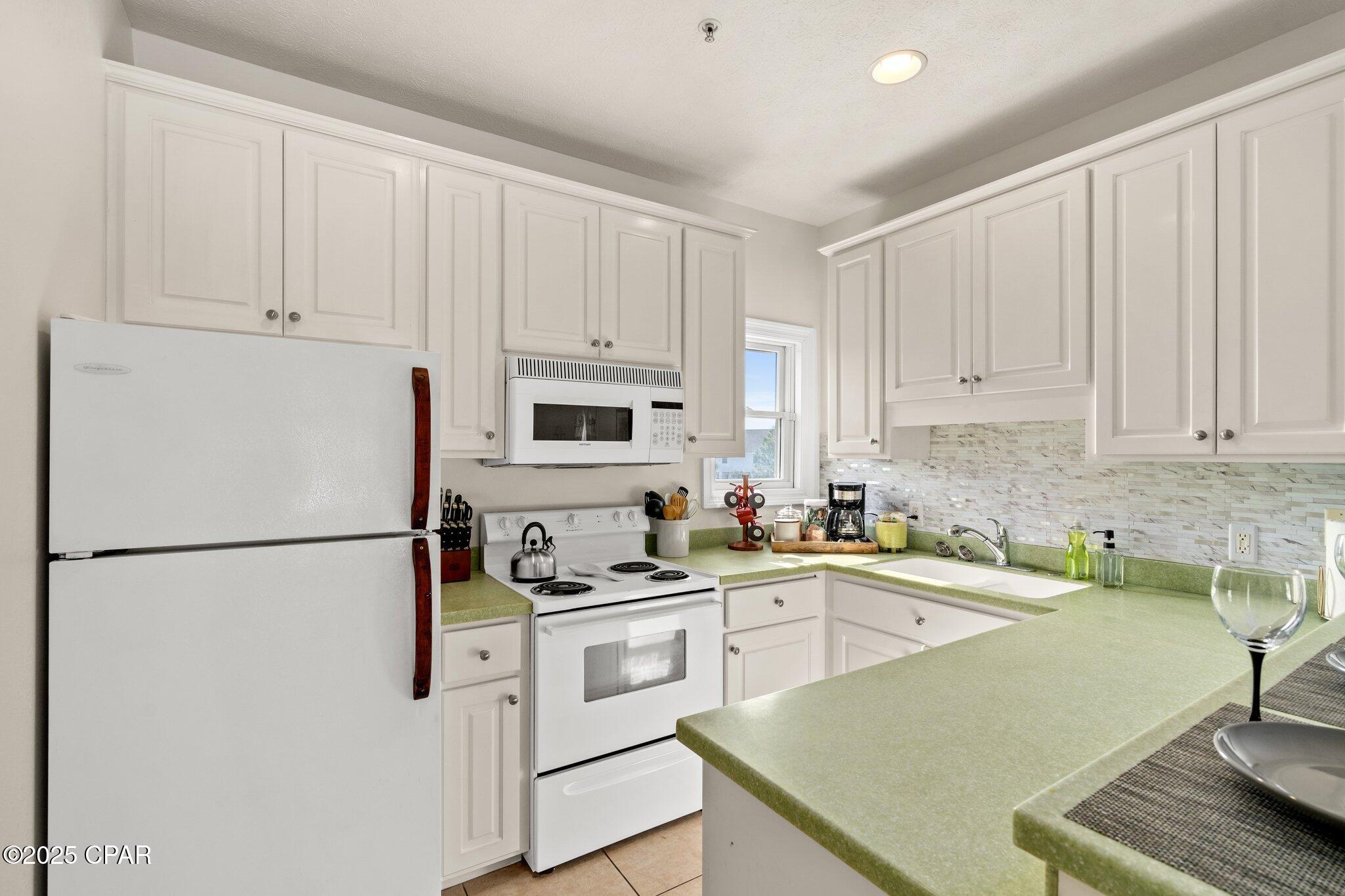 Image 8 For 204 Bonita Circle F