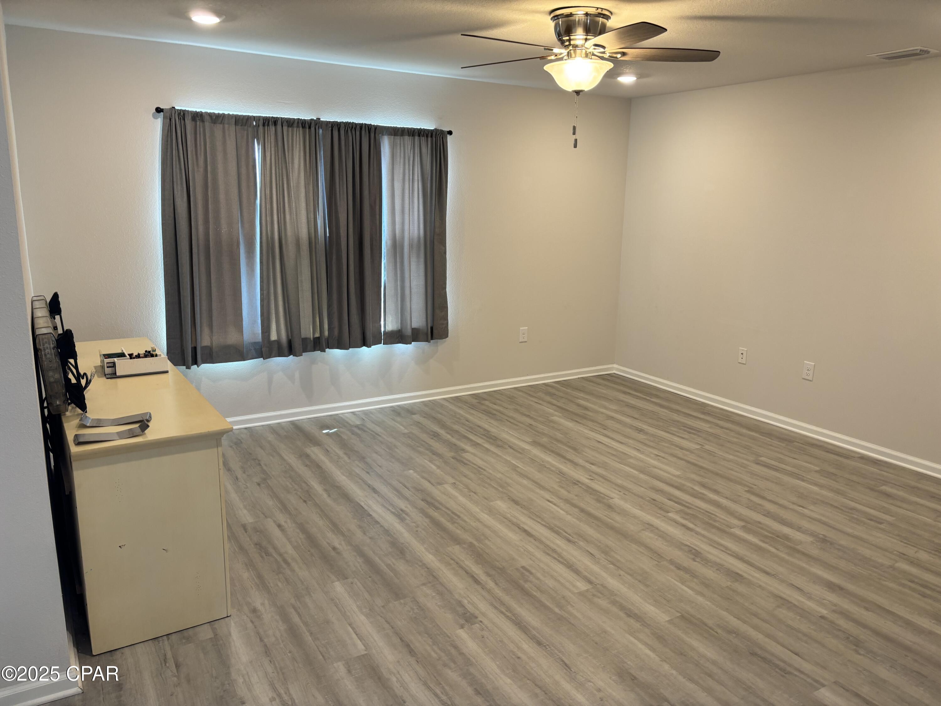 Image 6 For 6408 Slabinski Lane