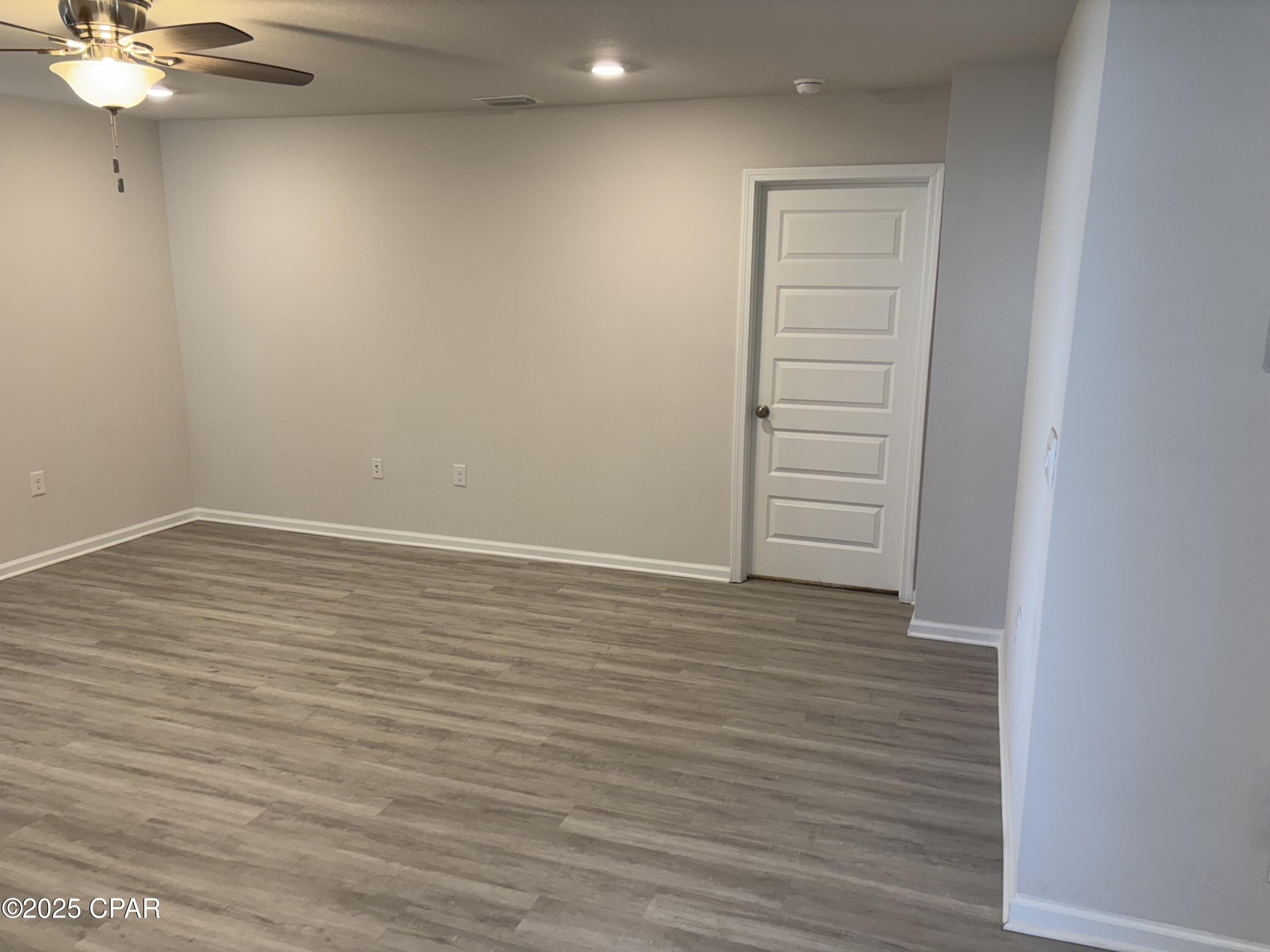 Image 7 For 6408 Slabinski Lane