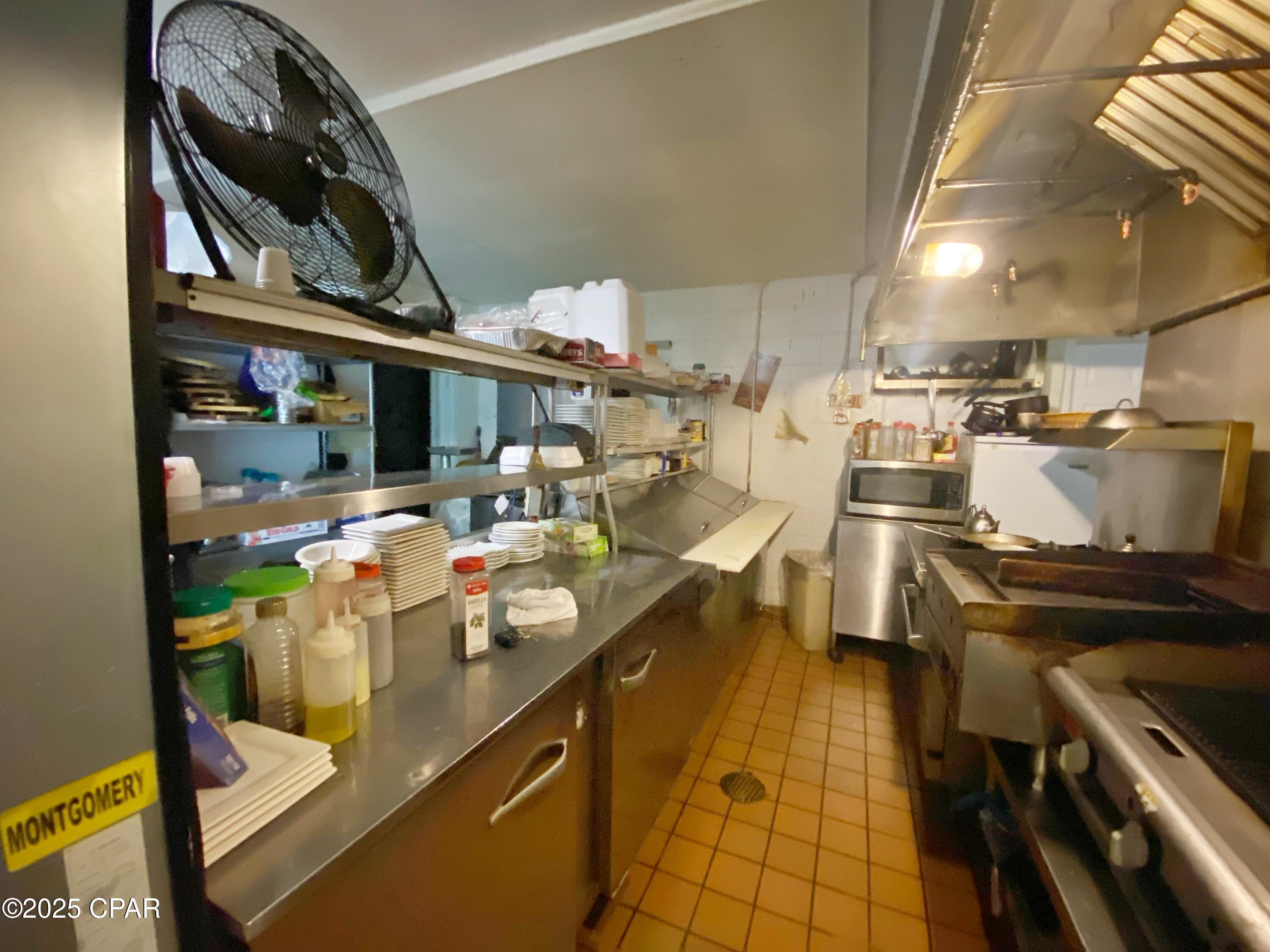 Image 17 For 3297 Caverns Road