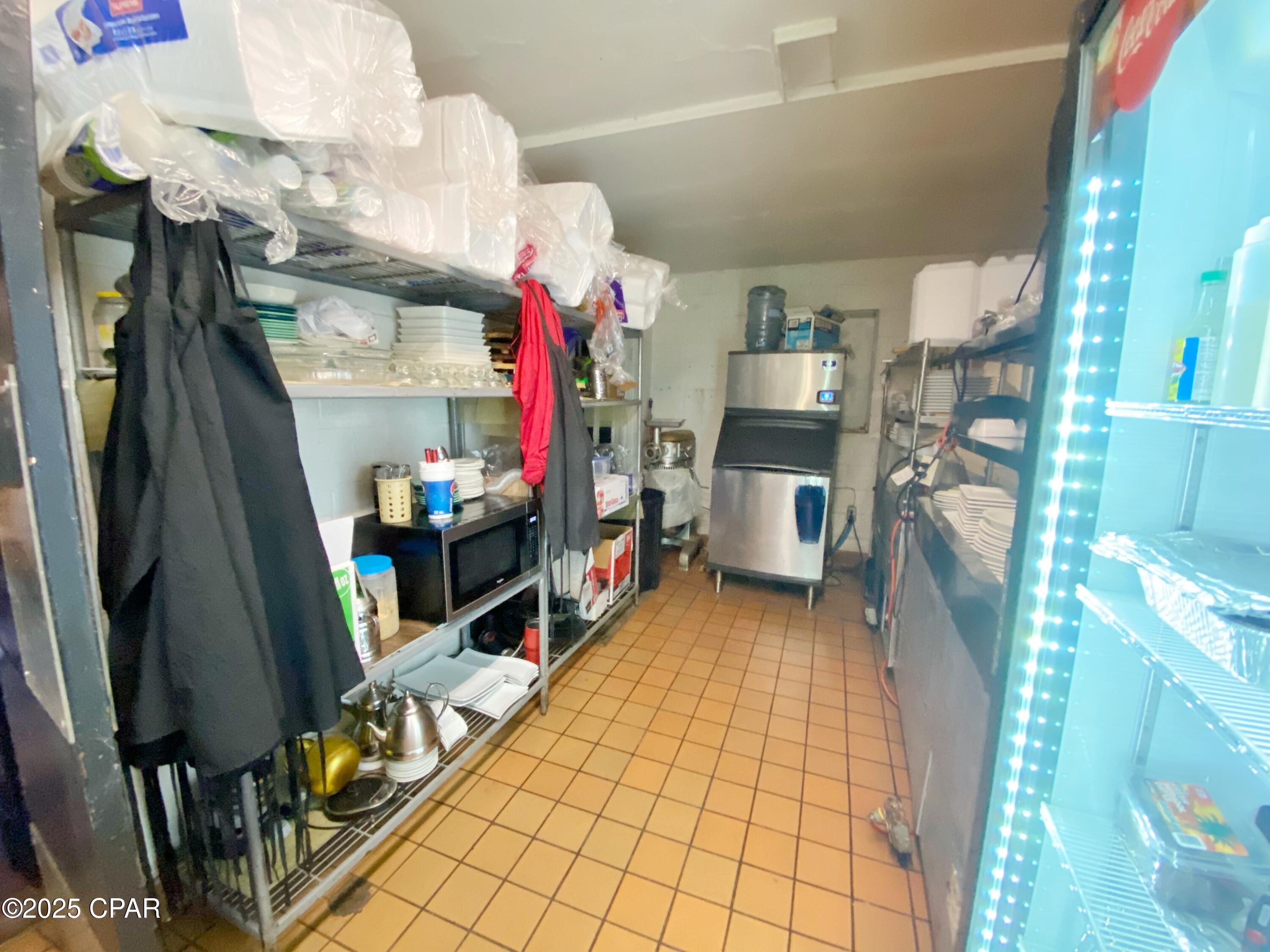 Image 20 For 3297 Caverns Road