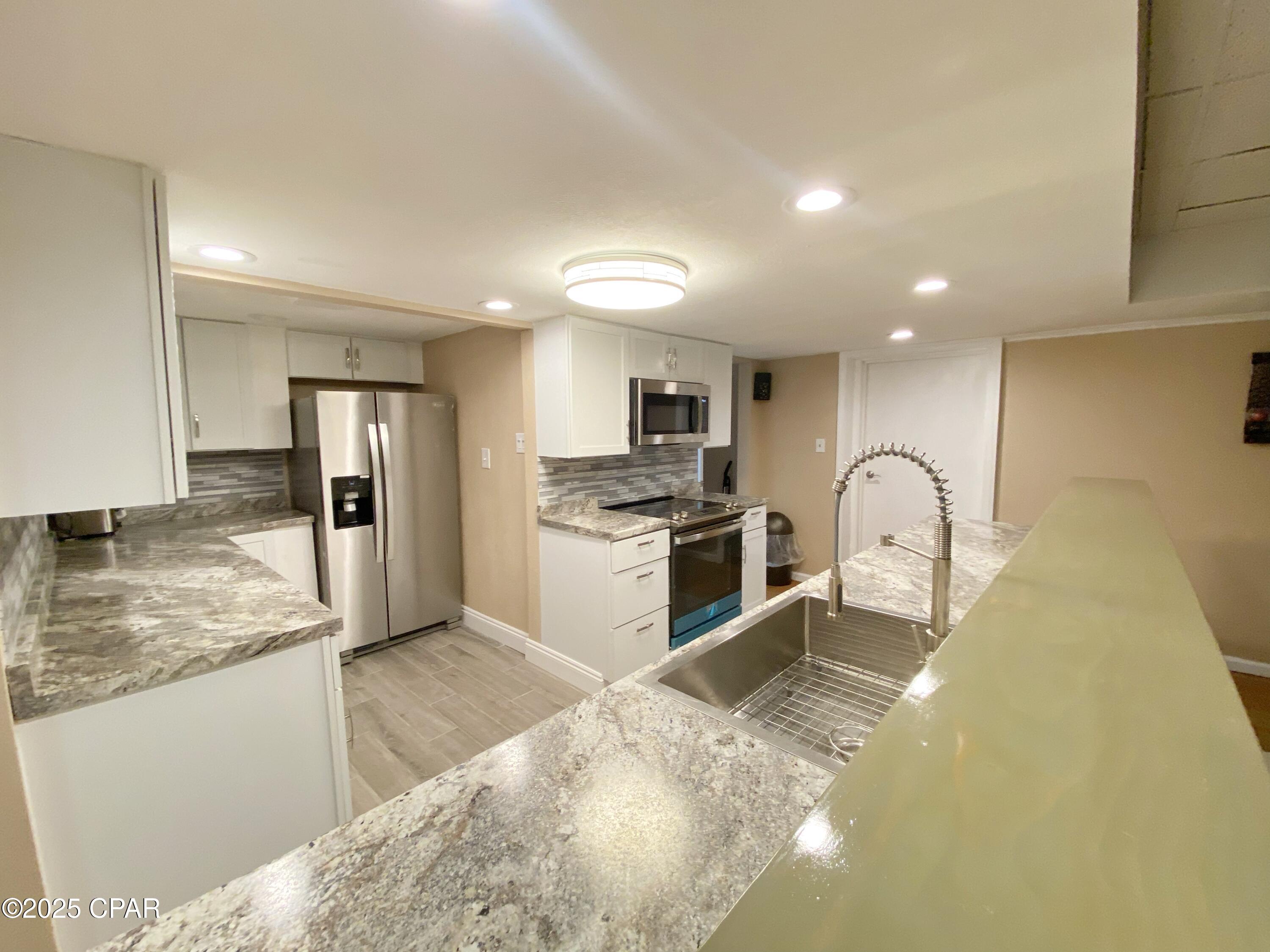 Image 35 For 3297 Caverns Road