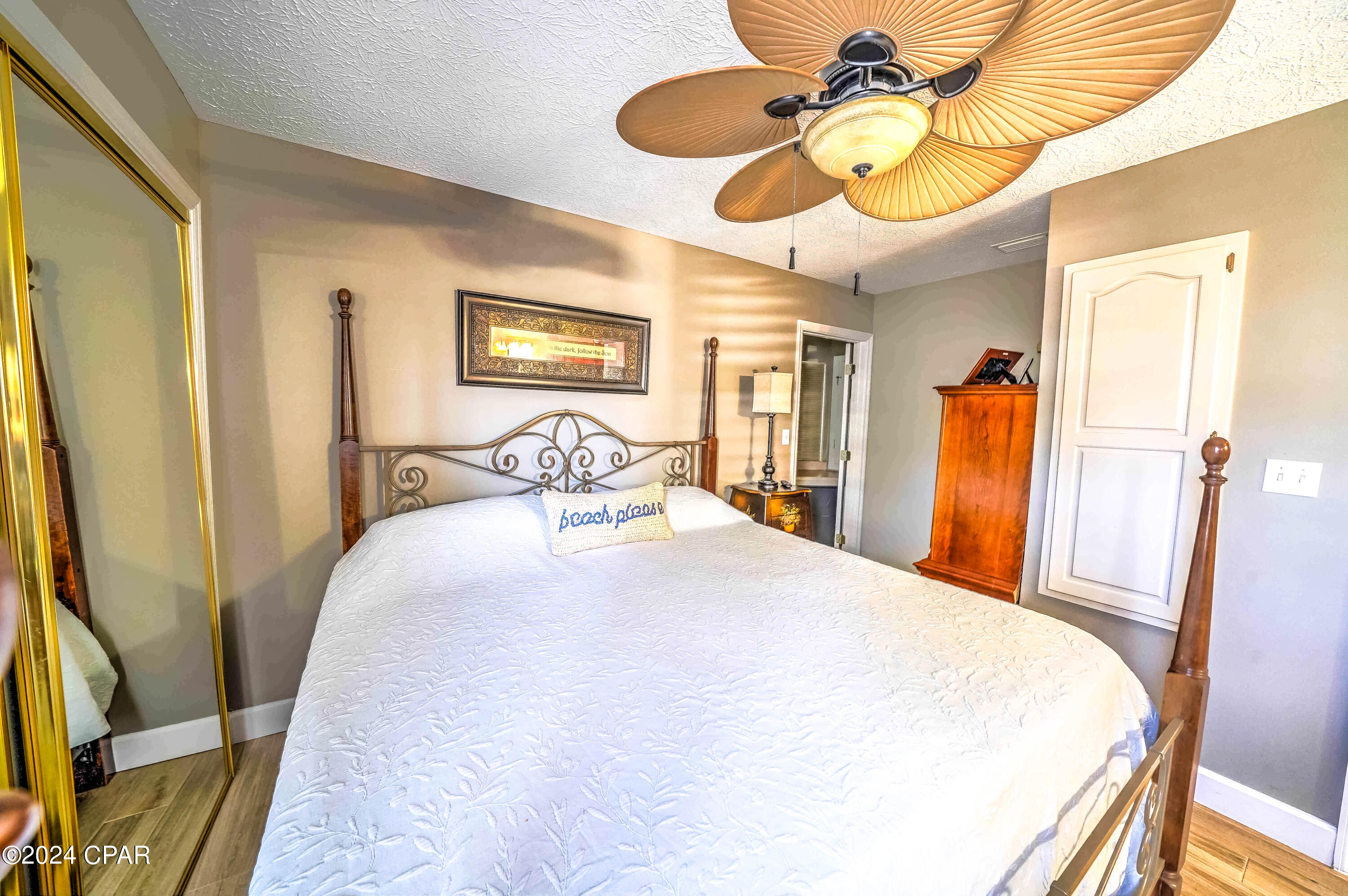 Image 18 For 355 Amberjack Drive