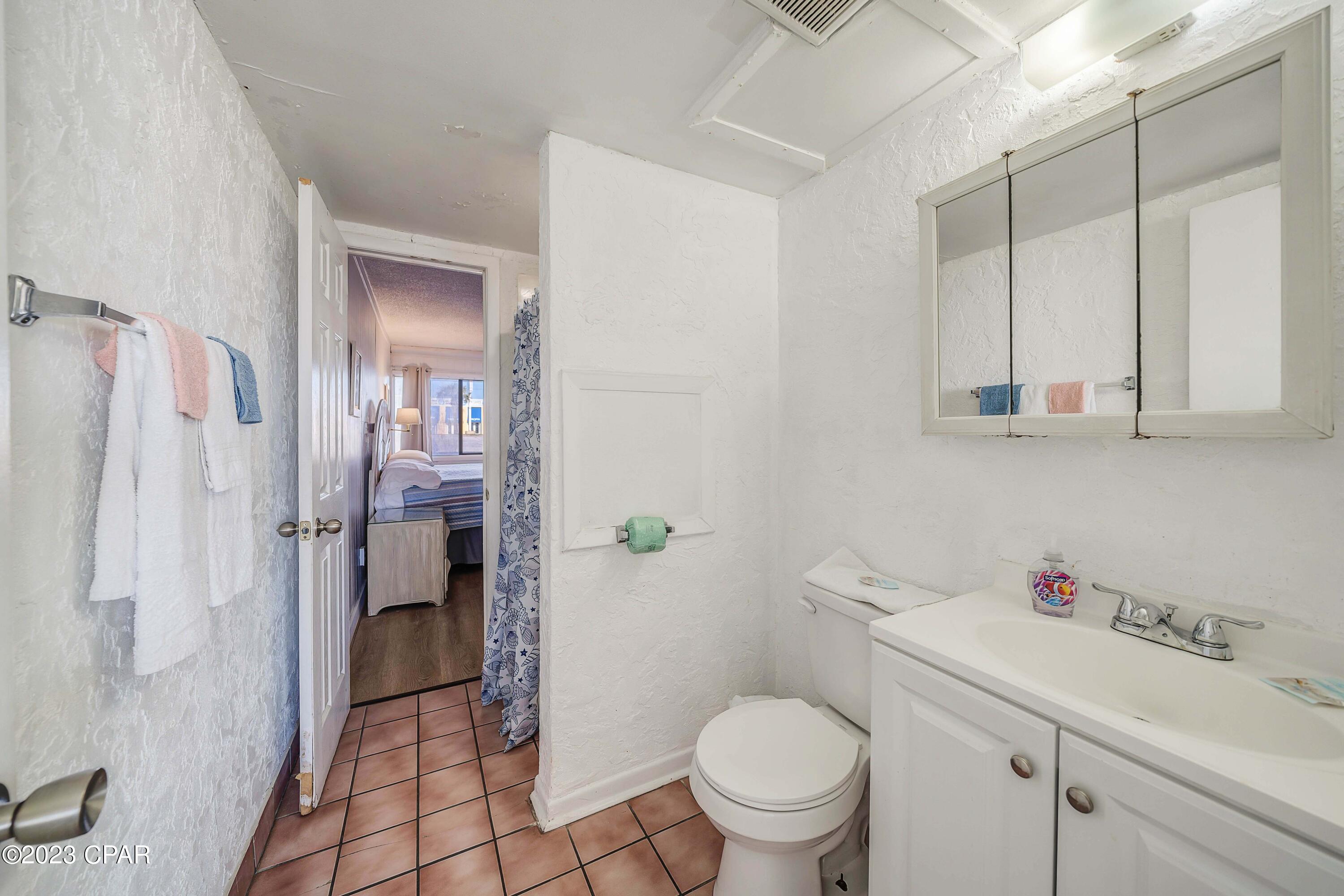 Image 15 For 15617 Front Beach  108