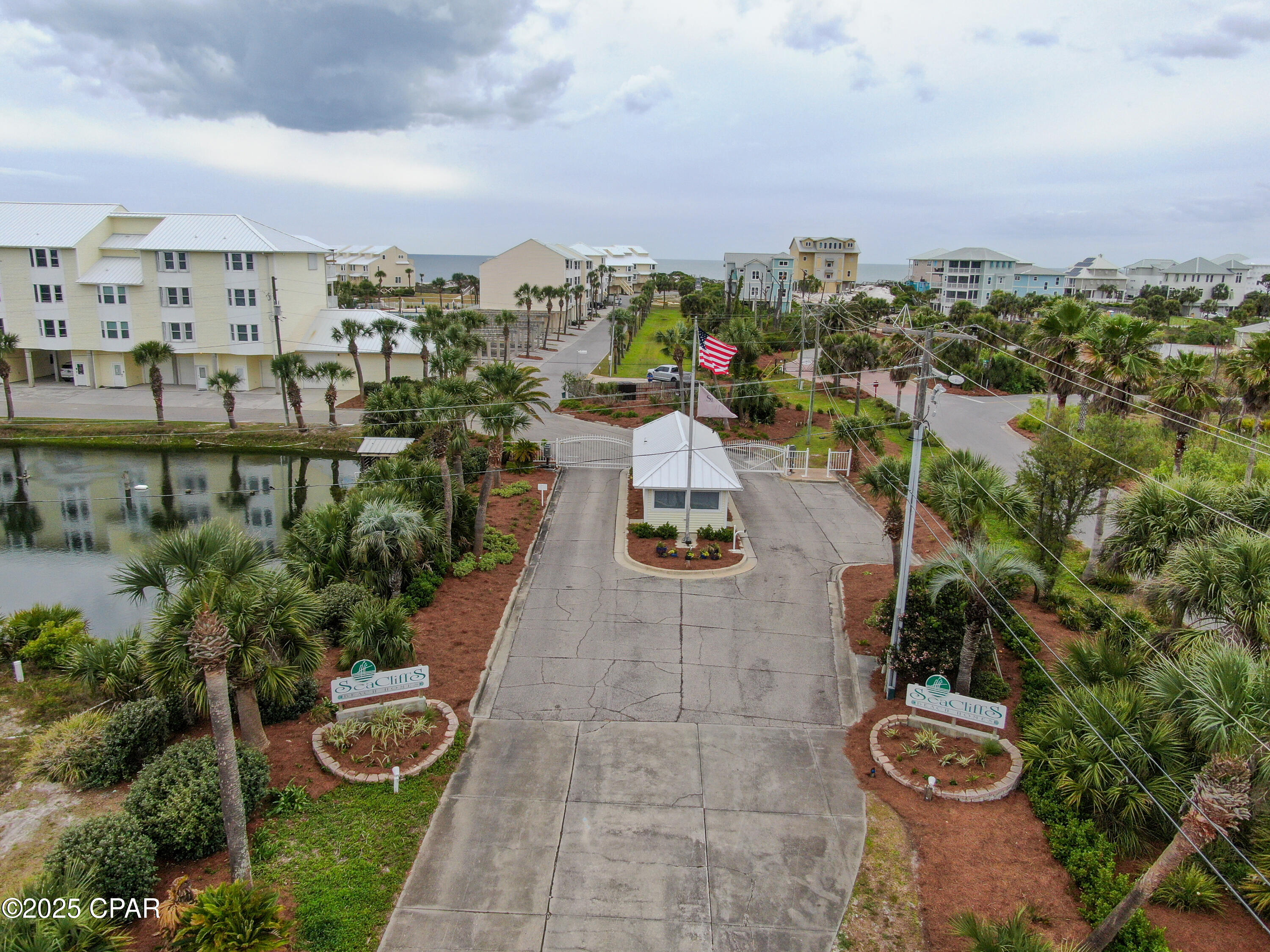 3rd image of 654 Seacliff Dr, Cape San Blas, FL 32456
