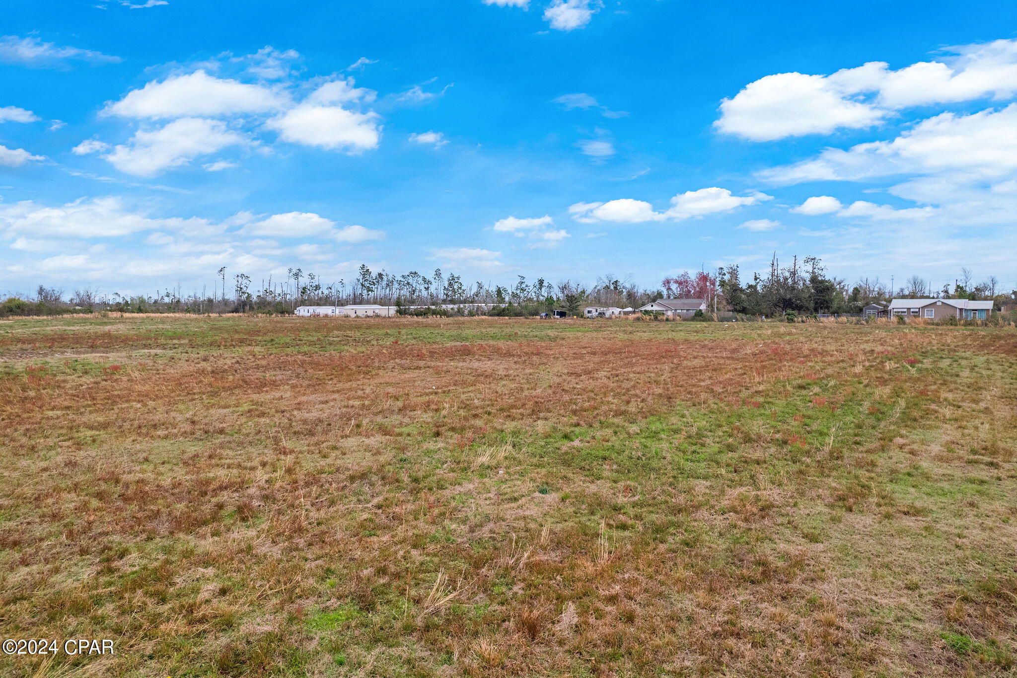 Listing photo id 15 for 401 Kimbrel Avenue