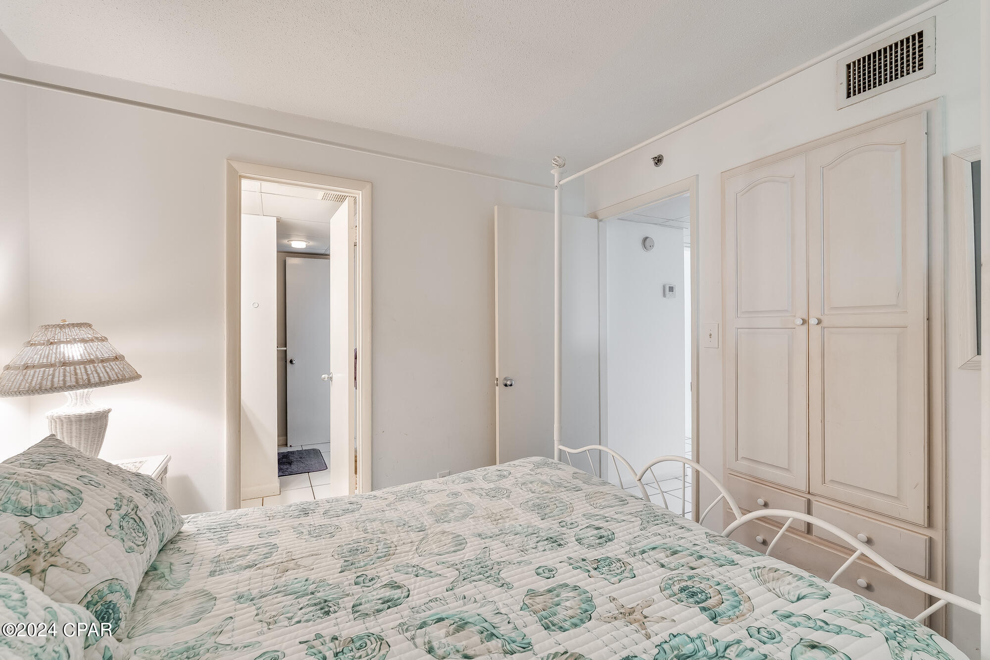 Image 16 For 9850 Thomas Drive 1109w