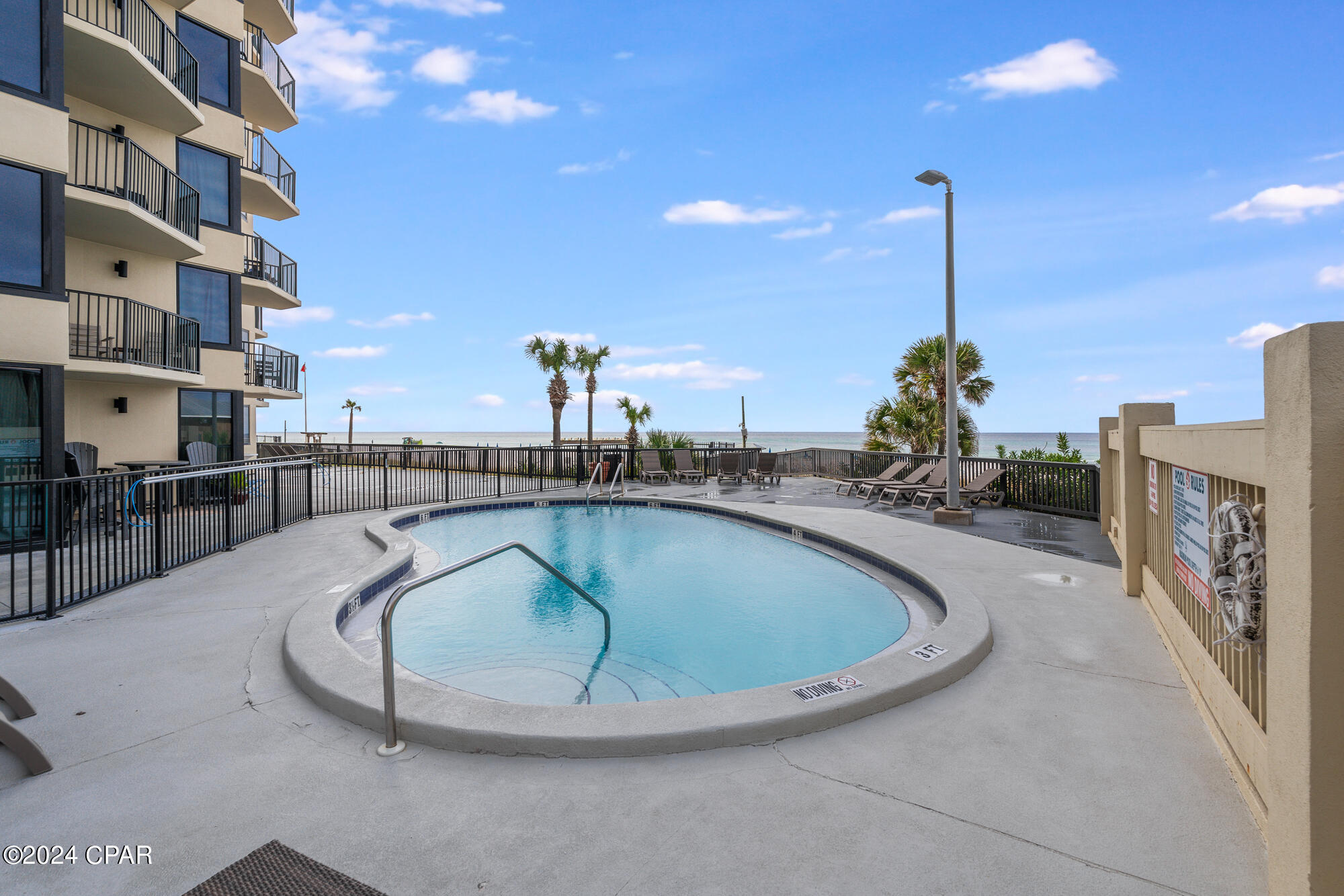 Image 33 For 9850 Thomas Drive 1109w