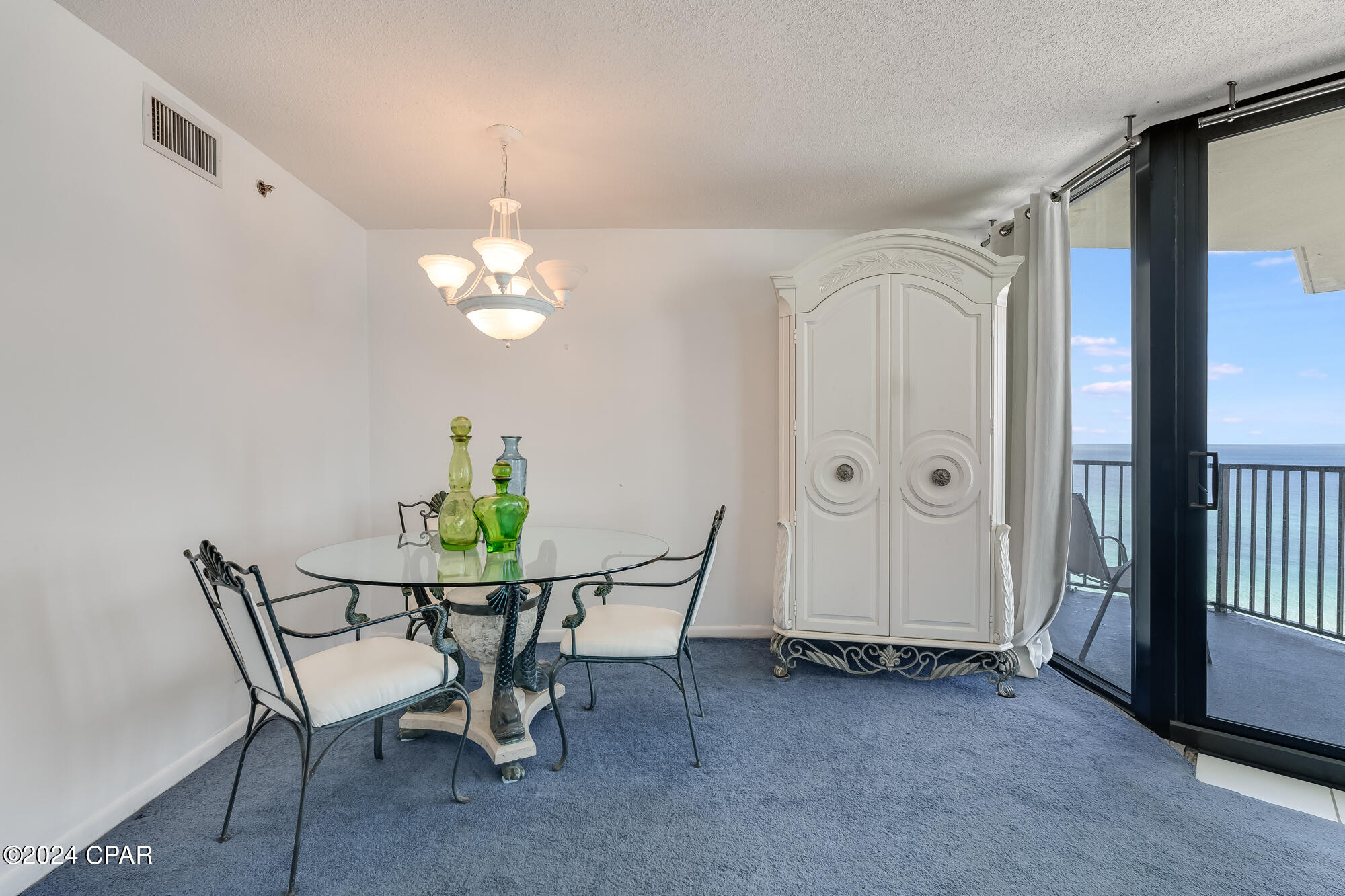 Image 4 For 9850 Thomas Drive 1109w