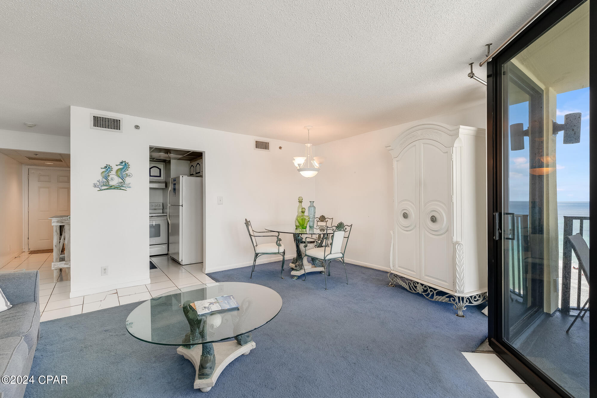 Image 7 For 9850 Thomas Drive 1109w