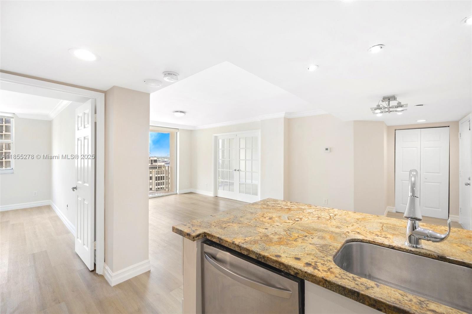 770 Claughton Island Dr #1703, Miami FL 33131