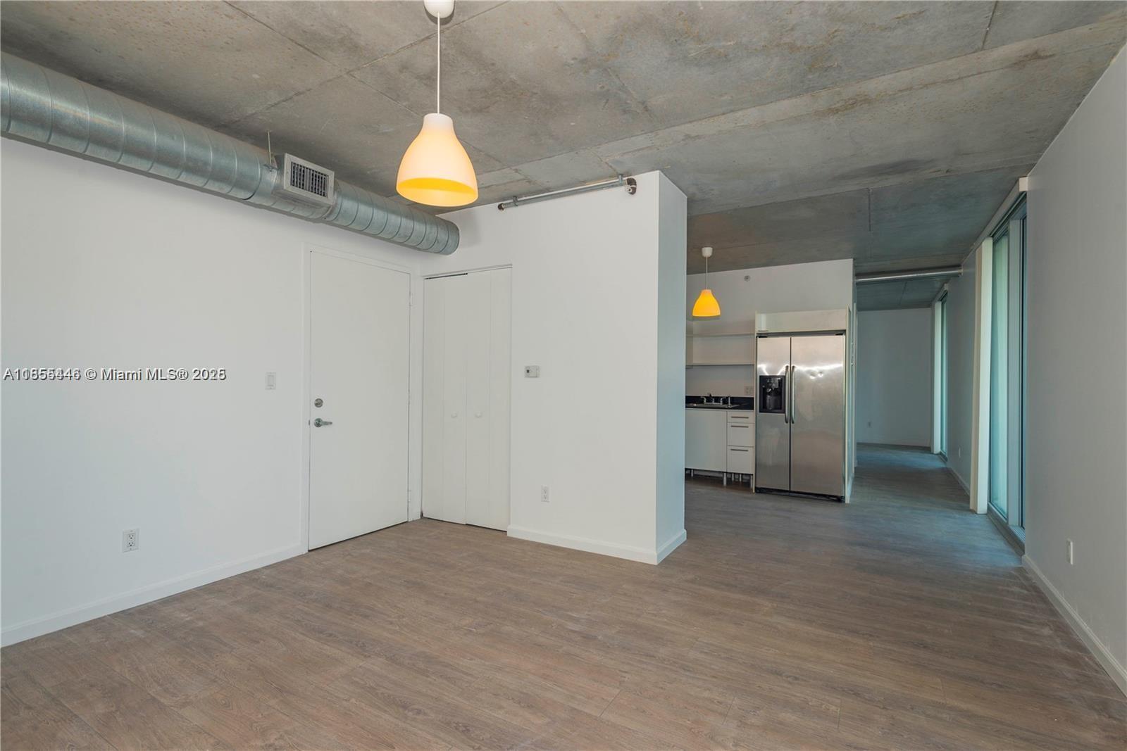 690 SW 1st Ct #405, Miami FL 33130
