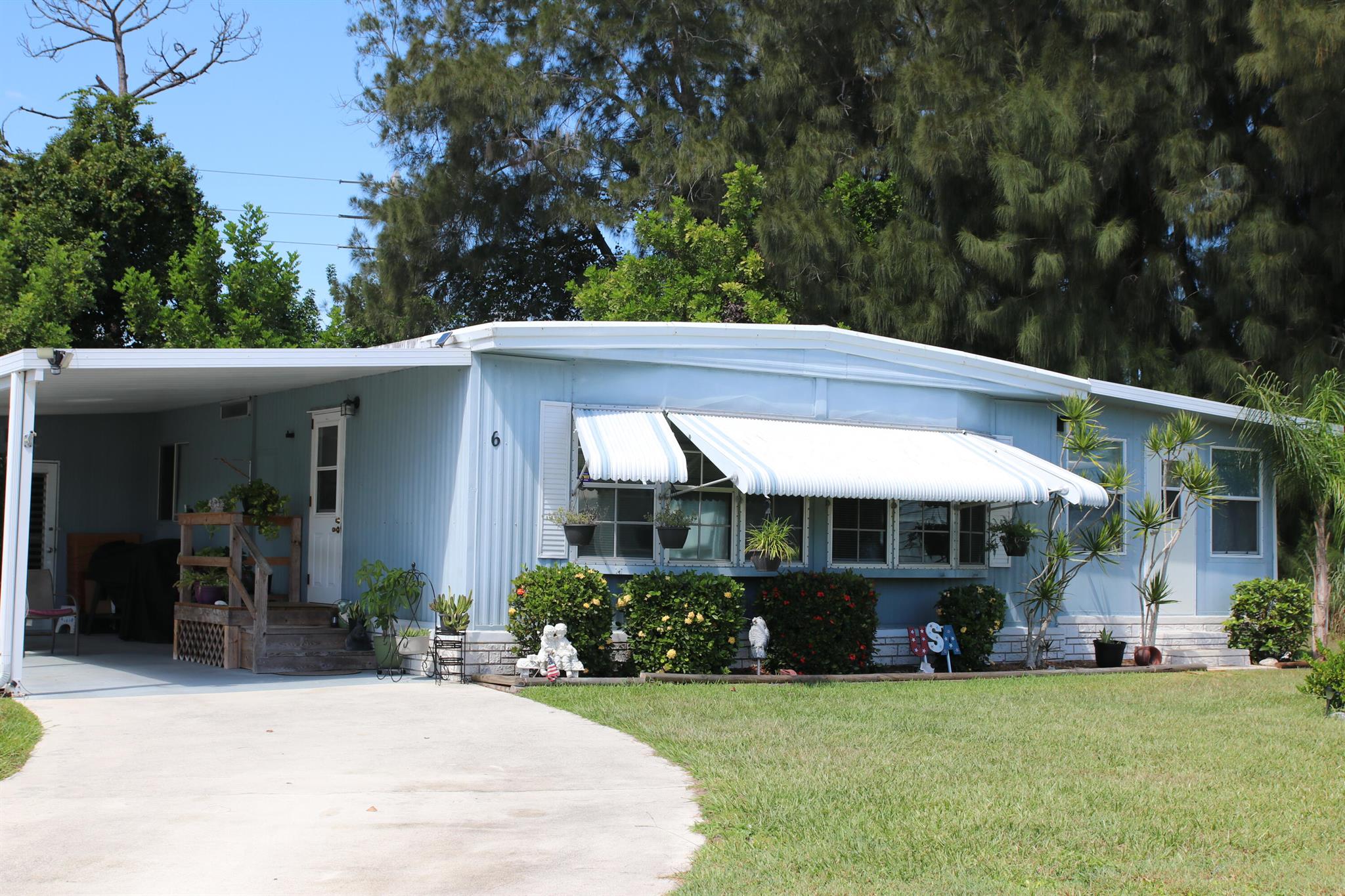 Spanish Lakes Golf Villag