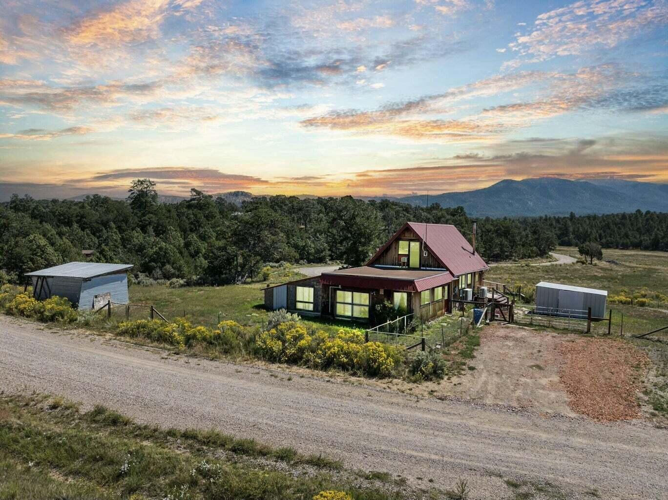 Homes for sale in Regina, NM | 36 Albers Valley Rd, Regina, NM 87046 | MLS# 1089326