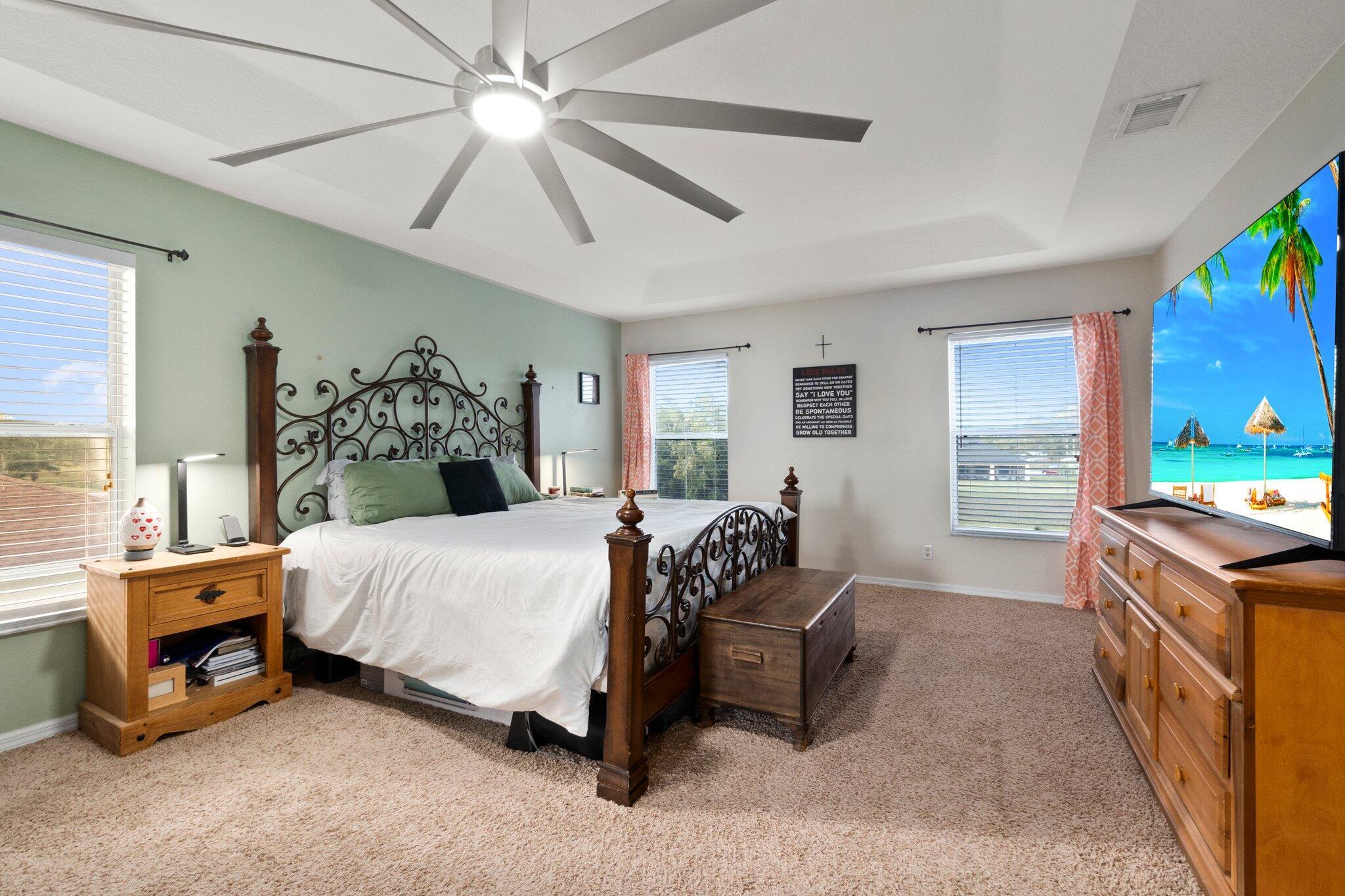 Homes for sale in Port St. Lucie, FL | 5811 Nw Fall Flower Court, Port St. Lucie, FL 34986 | MLS# R11114186