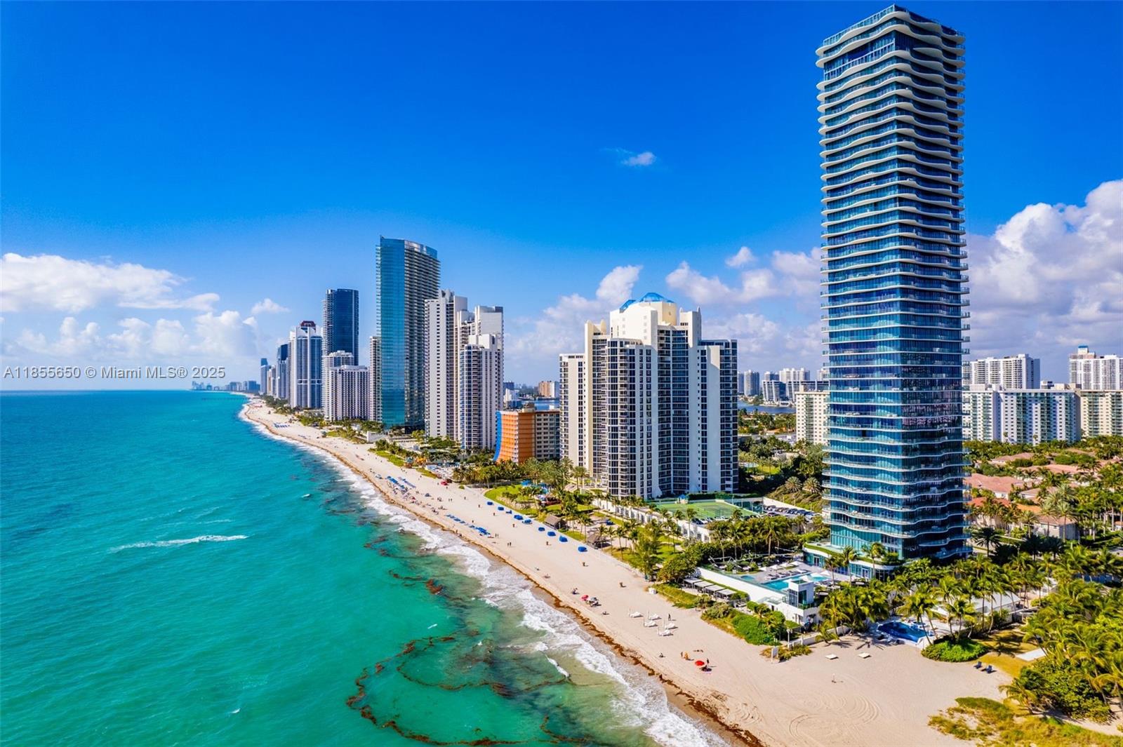Apartamento à Venda em Sunny Isles Beach, FL