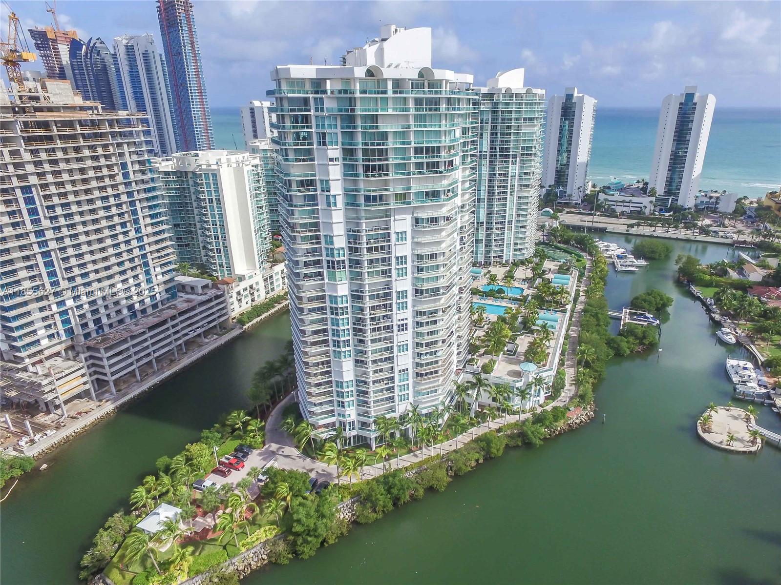 Apartamento para Alugar em Sunny Isles Beach, FL