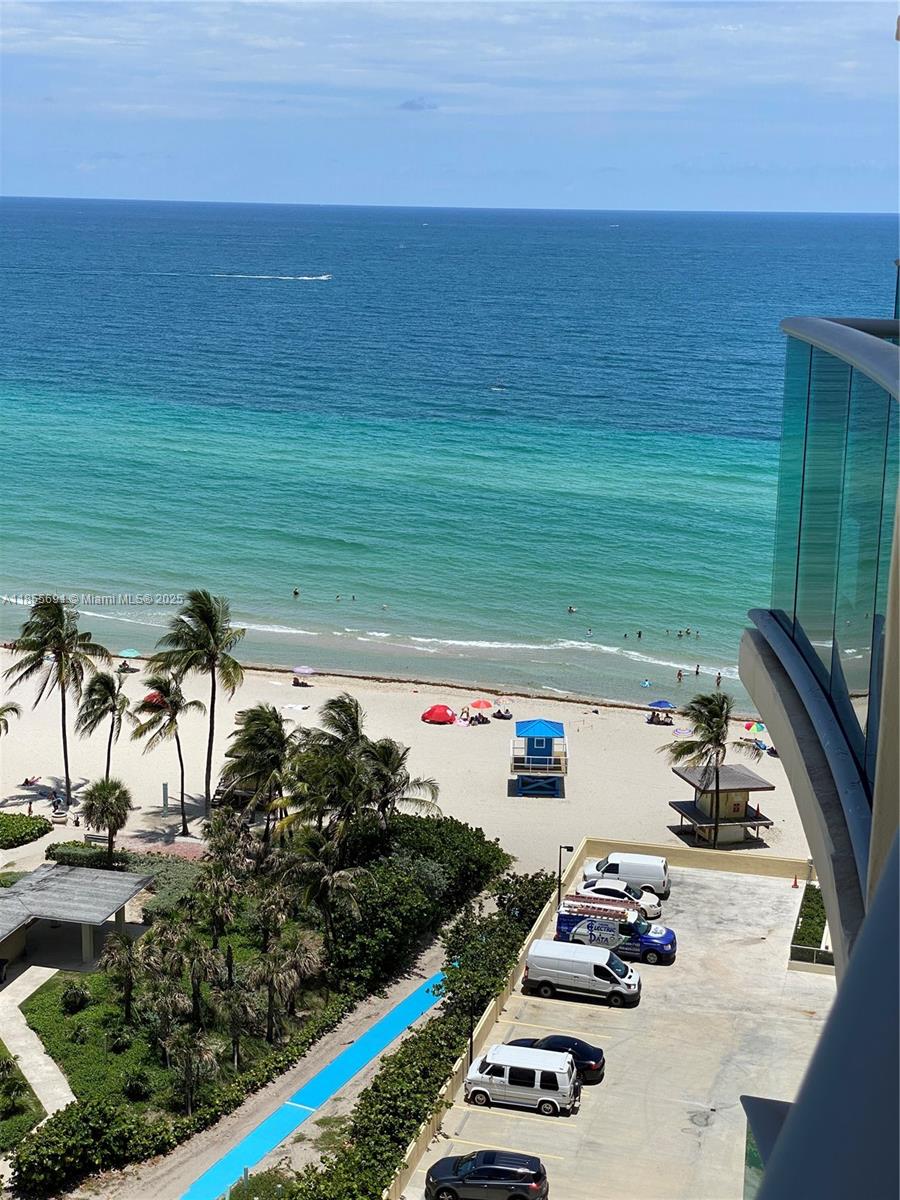 Wave Condo