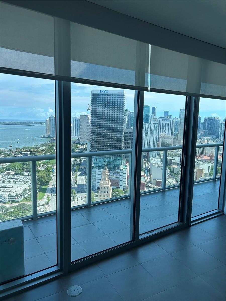 888 Biscayne Blvd #4106, Miami FL 33132