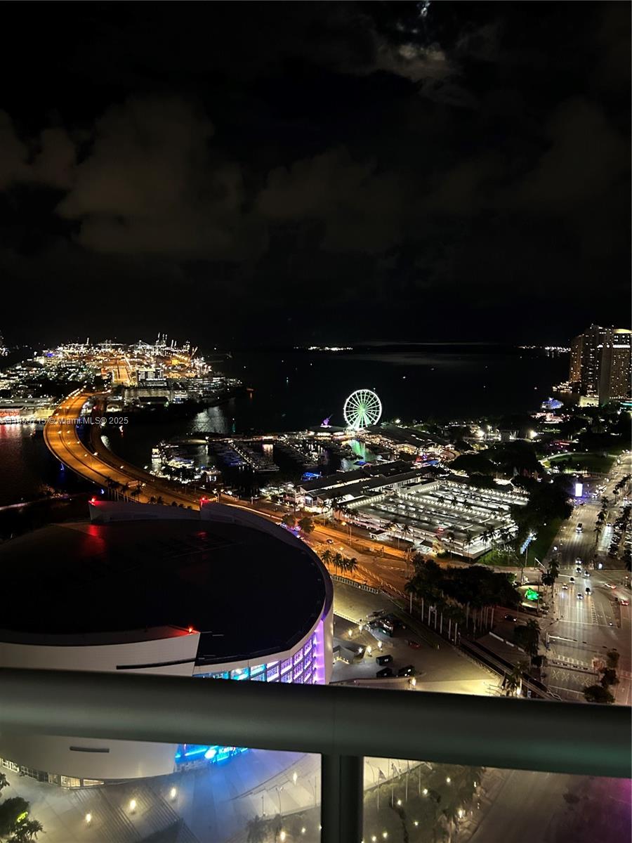 888 Biscayne Blvd #4106, Miami FL 33132