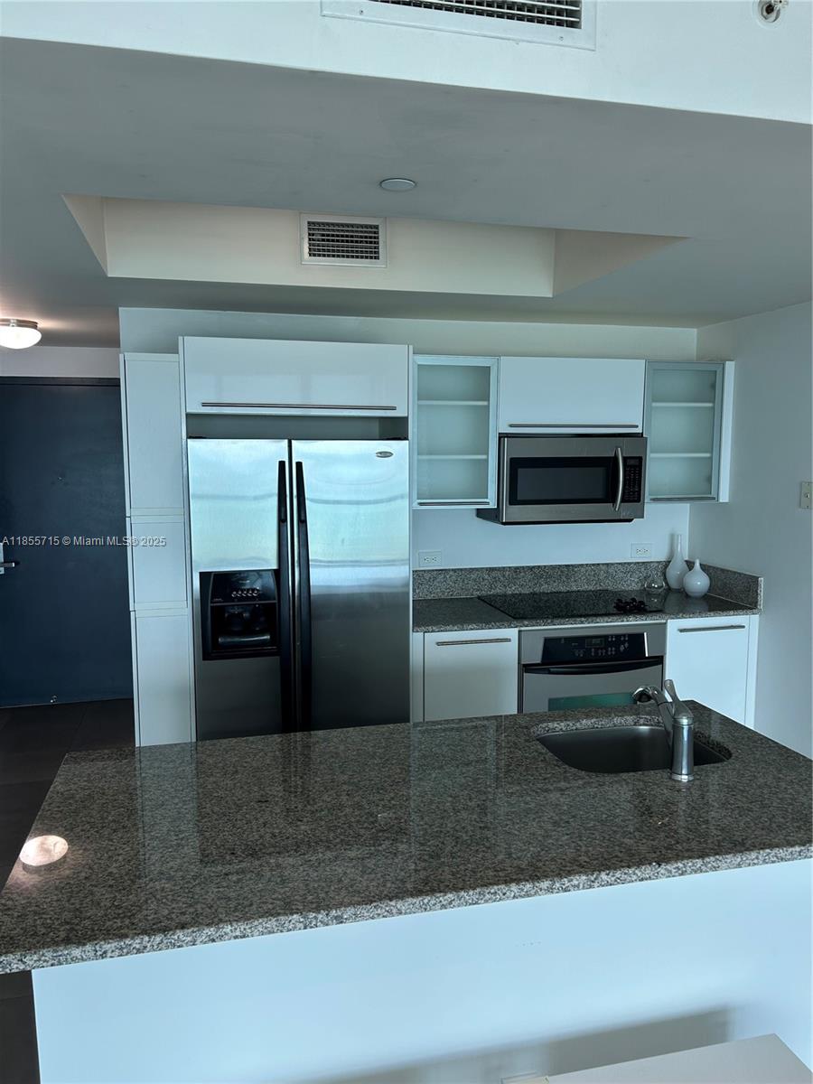 888 Biscayne Blvd #4106, Miami FL 33132