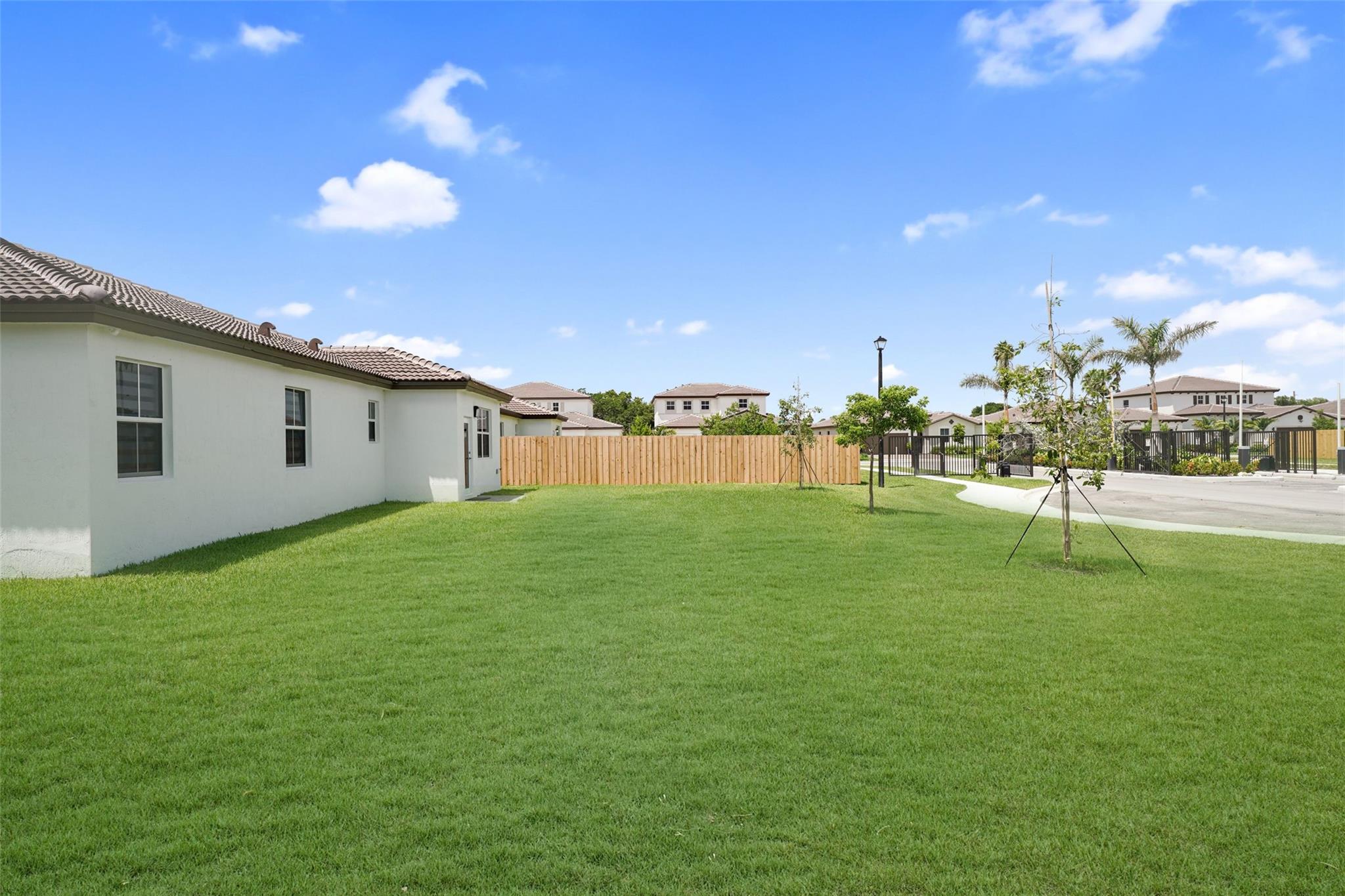 Homes for sale in Homestead, FL | 2325 Se 29Th Ct, Homestead, FL 33035 | MLS# F10518554