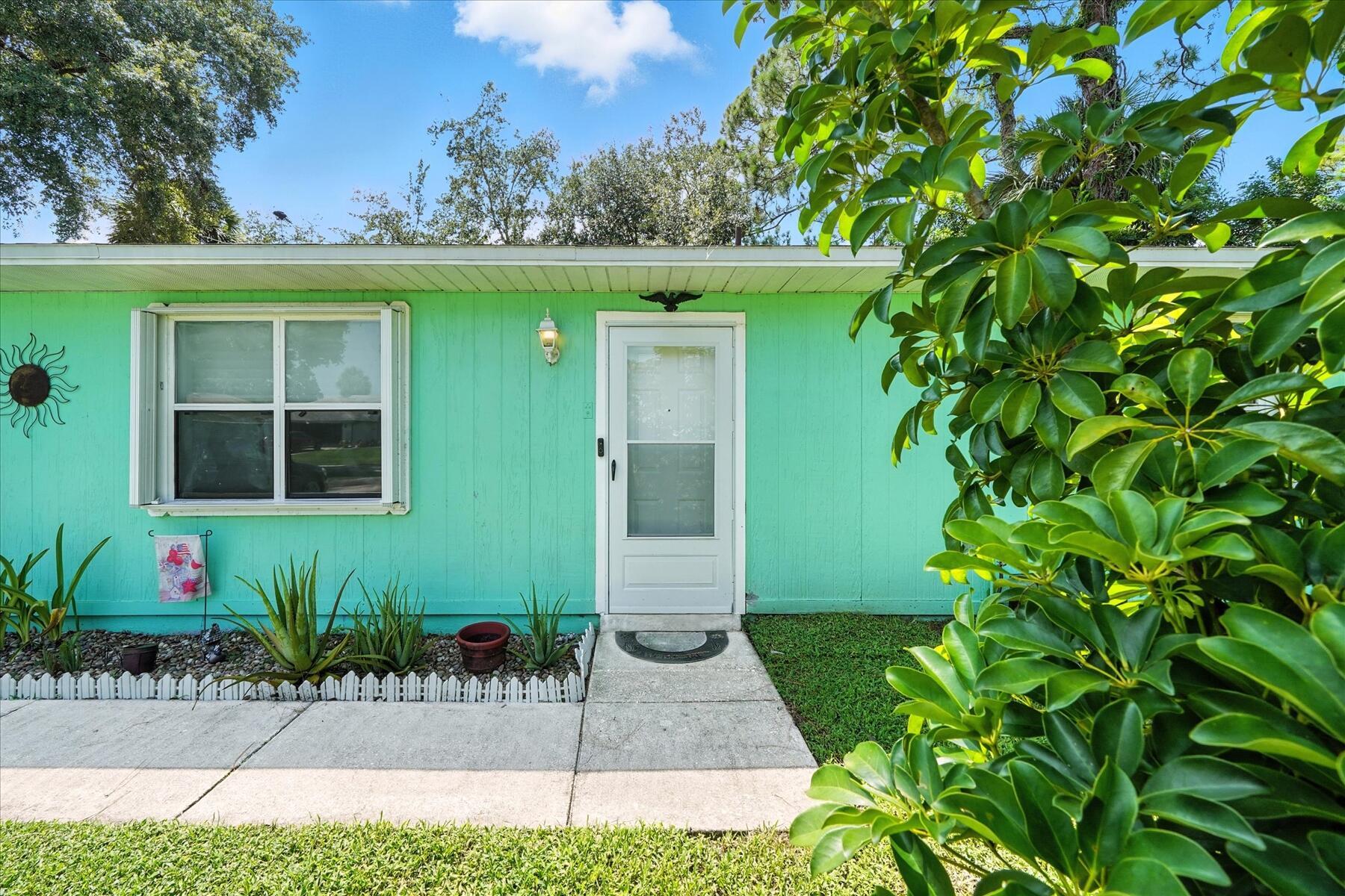 Homes for sale in Palm Bay, FL | 1234 Karlovy Avenue Nw, Palm Bay, FL 32907 | MLS# R11114287