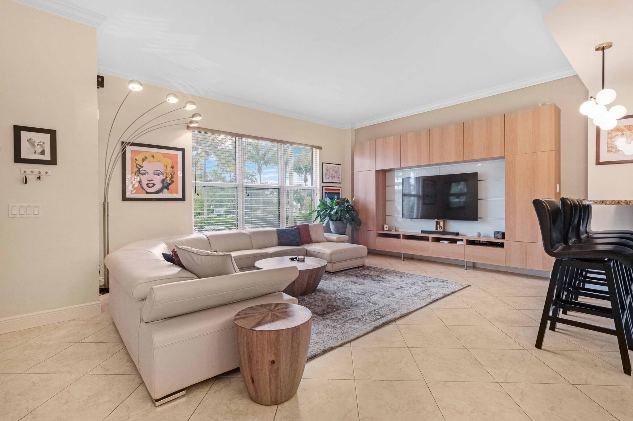 Homes for sale in Wilton Manors, FL | 2601 Ne 14Th Ave #105, Wilton Manors, FL 33334 | MLS# F10519539