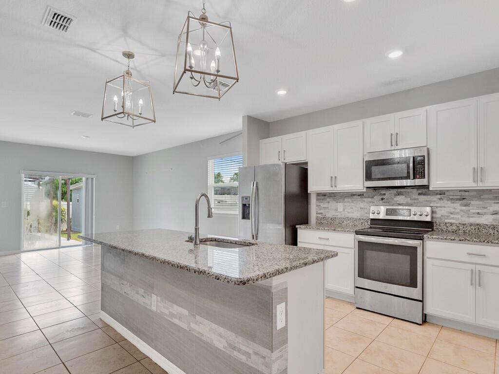 Homes for sale in Port St Lucie, FL | 5278 Nw North Macedo Boulevard, Port St Lucie, FL 34983 | MLS# R11114314