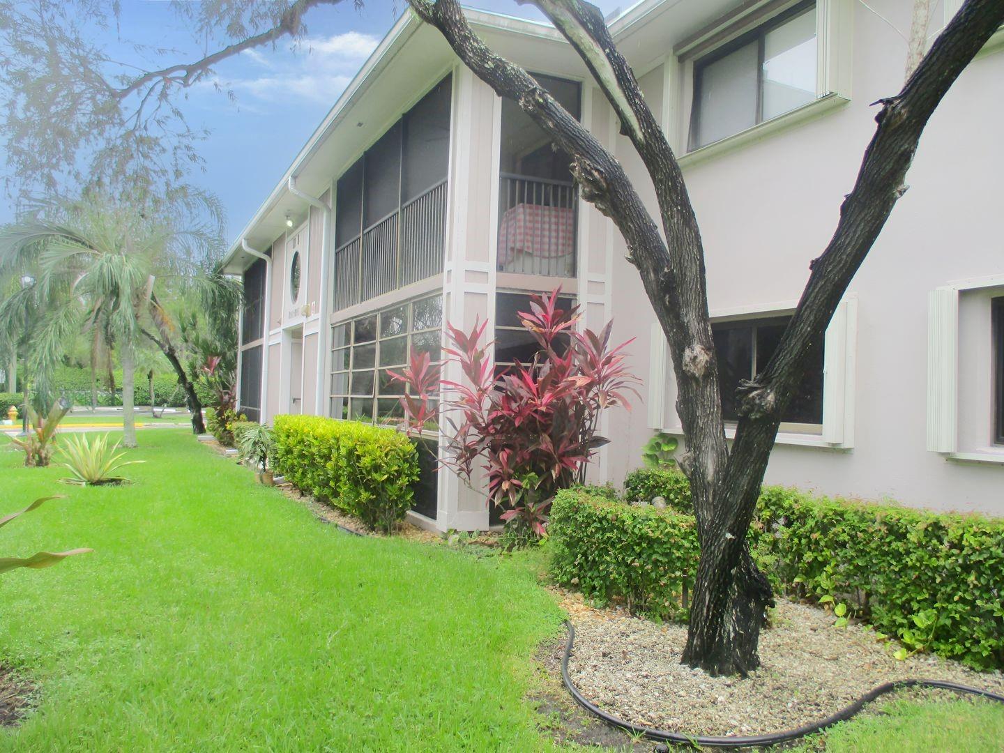 Homes for sale in Fort Lauderdale, FL | 10909 W Clairmont Cir #103, Fort Lauderdale, FL 33321 | MLS# F10519606