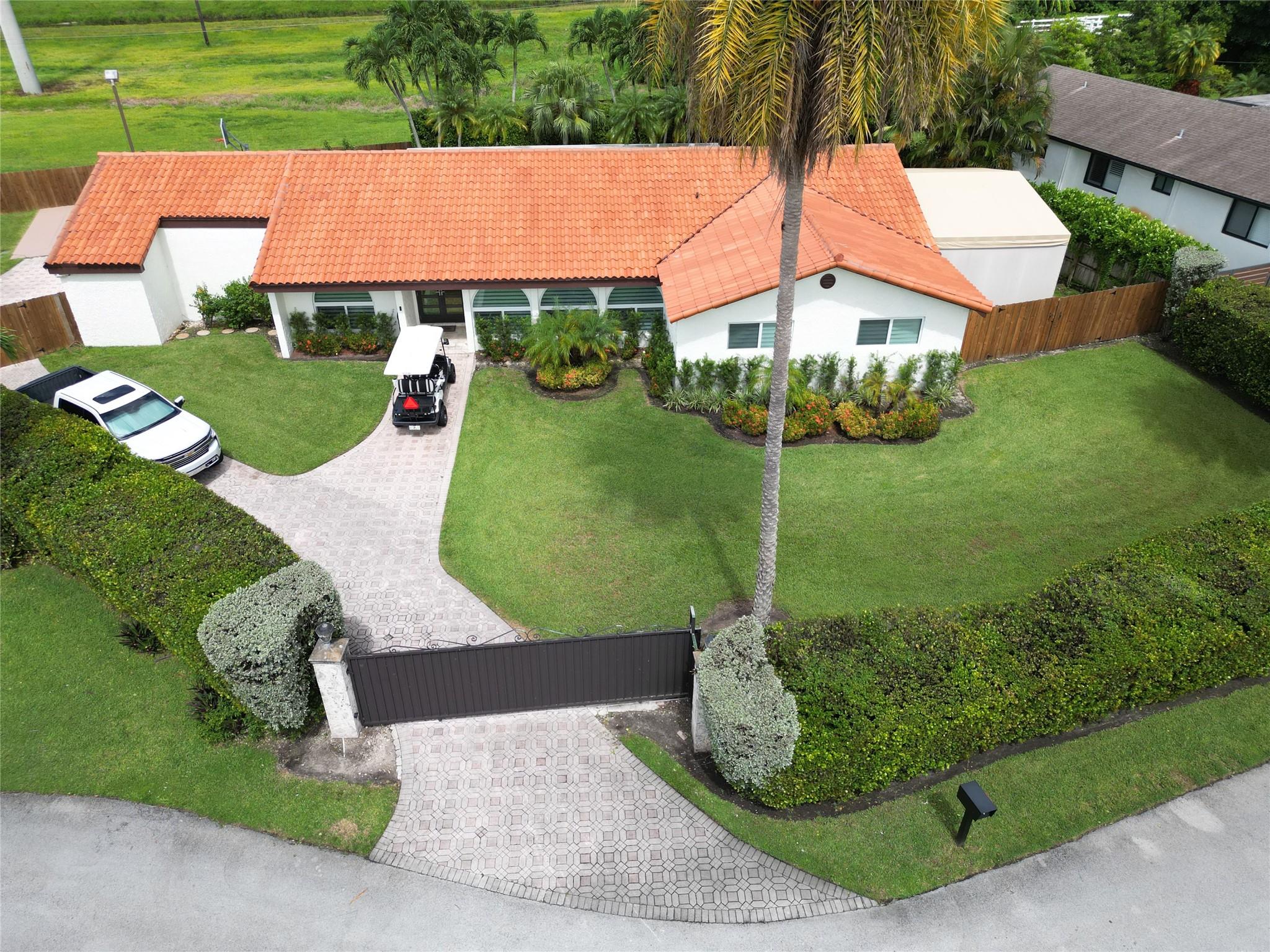 Homes for sale in Miami, FL | 11544 Sw 98Th Pl, Miami, FL 33176 | MLS# F10519654