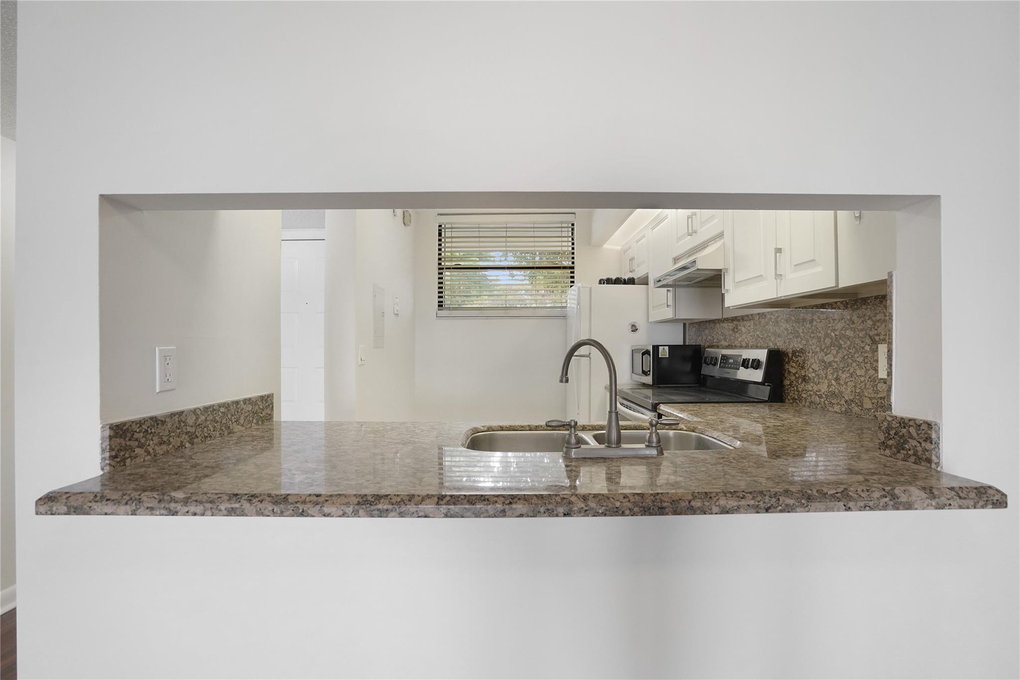 Homes for sale in Oakland Park, FL | 109 Lake Emerald Dr #110, Oakland Park, FL 33309 | MLS# F10519662