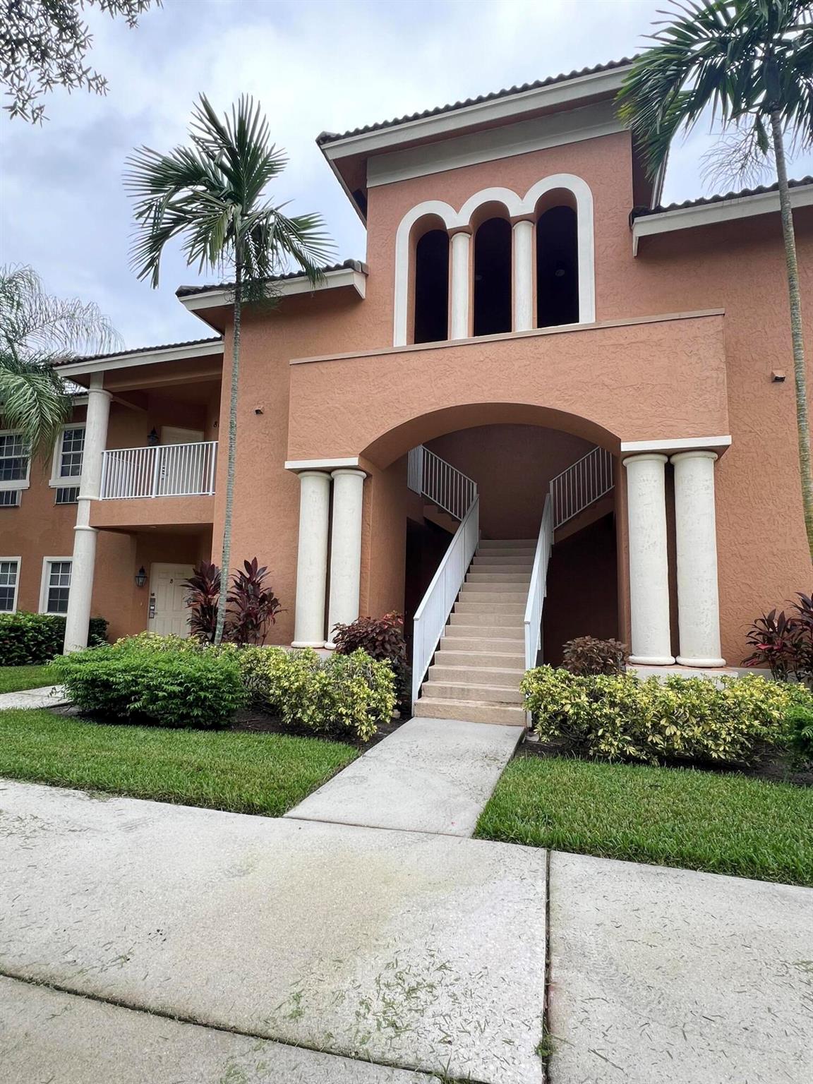 Castle Pines Condominium