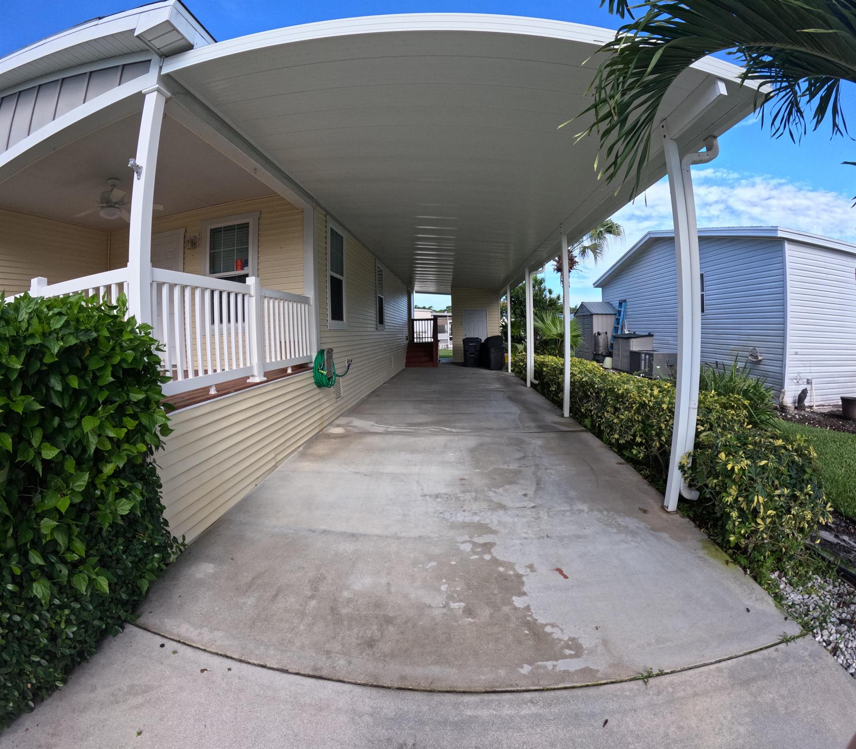 Homes for sale in Lantana, FL | 6119 N Ficus Lane, Lantana, FL 33462 | MLS# R11114434