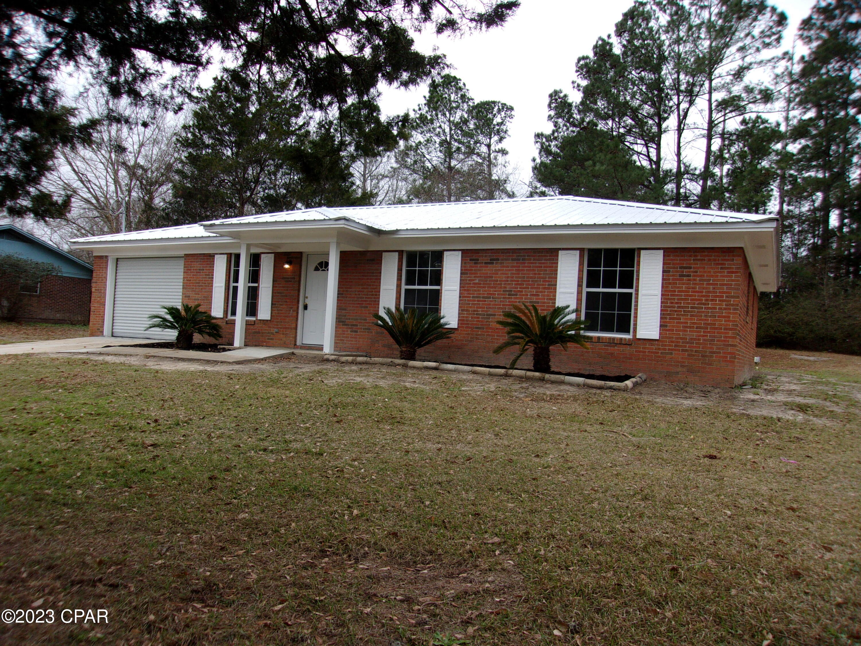 Homes for sale in Bonifay, FL | 2305 Sweetgum Dr, Bonifay, FL 32425 | MLS# 736370